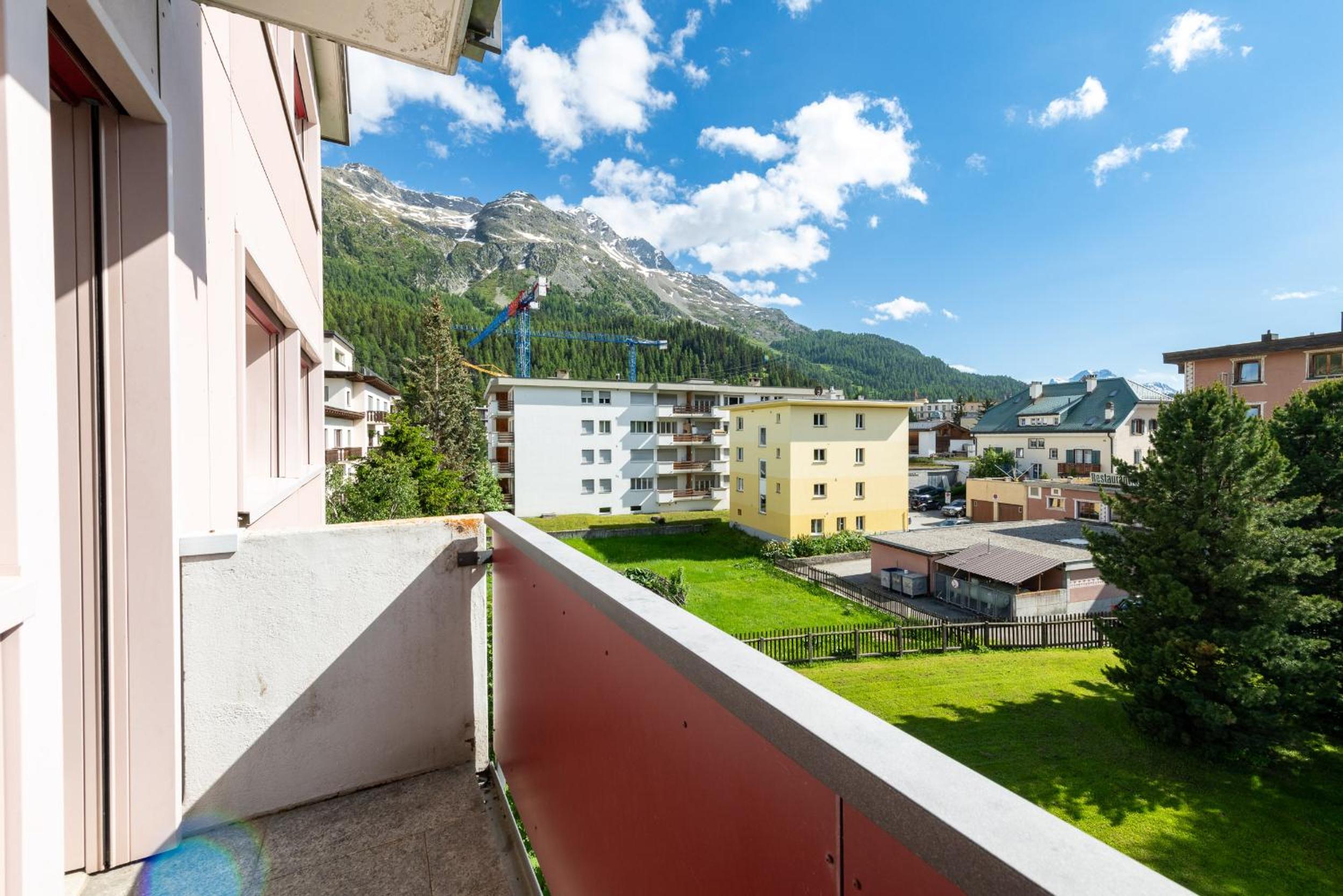 Beautiful Modern family apartment with free parking
