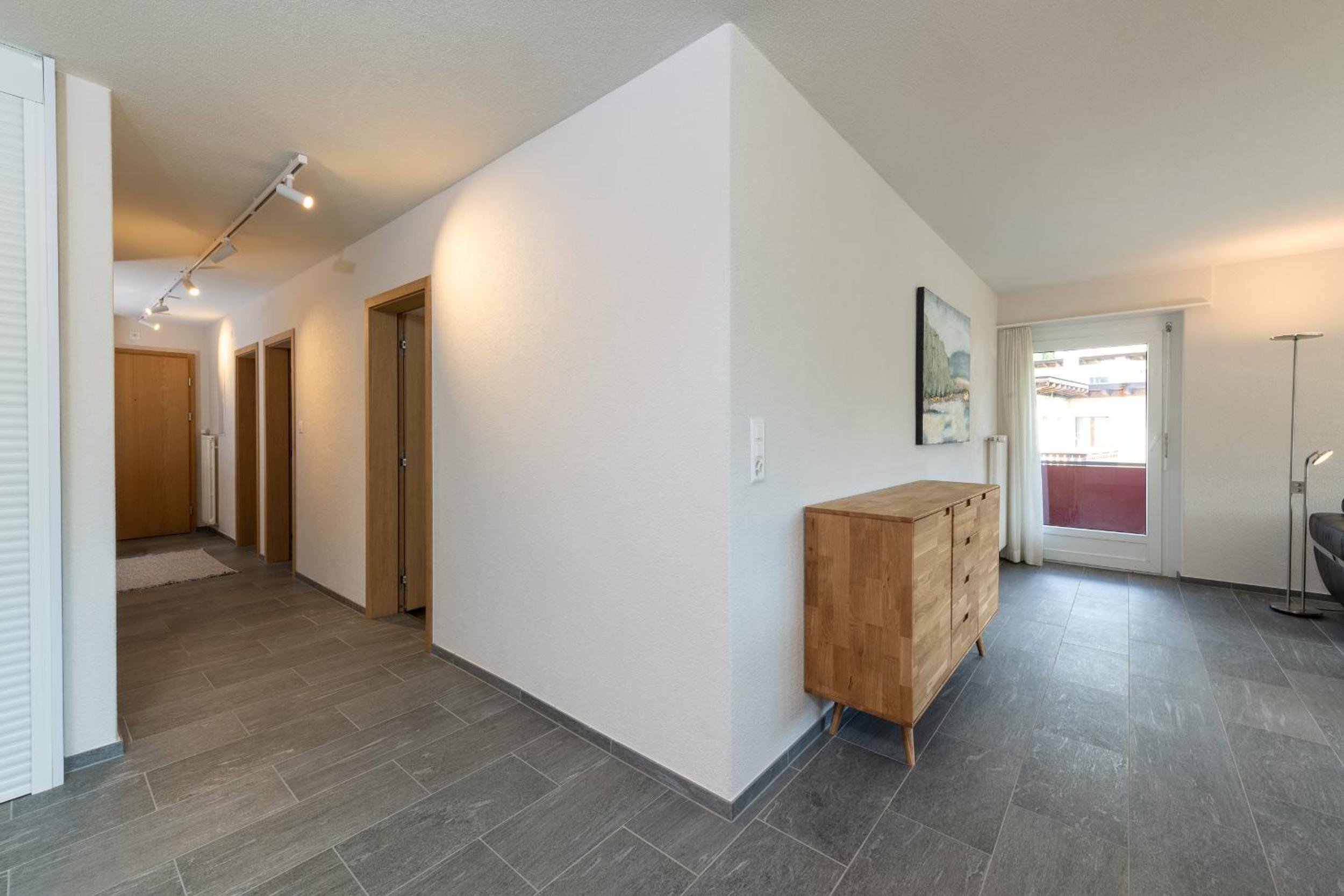 Beautiful Modern family apartment with free parking