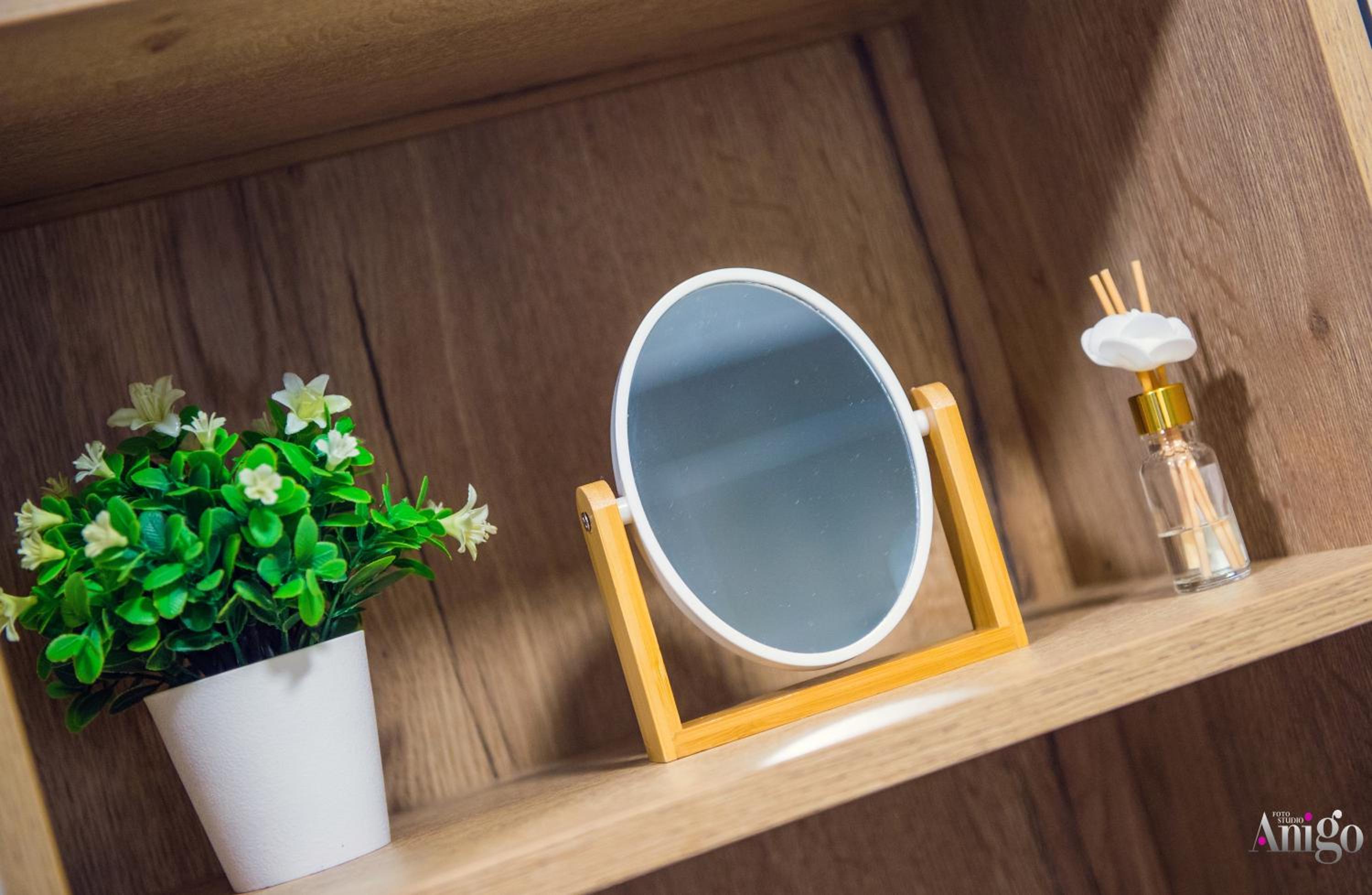 Iris Studio Apartment