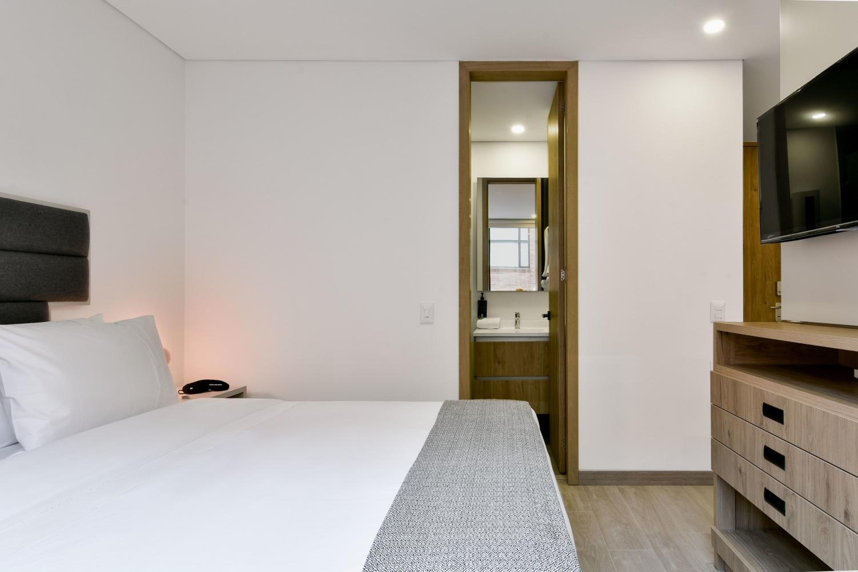 Lovely Loft with Modern Deco in Chapinero
