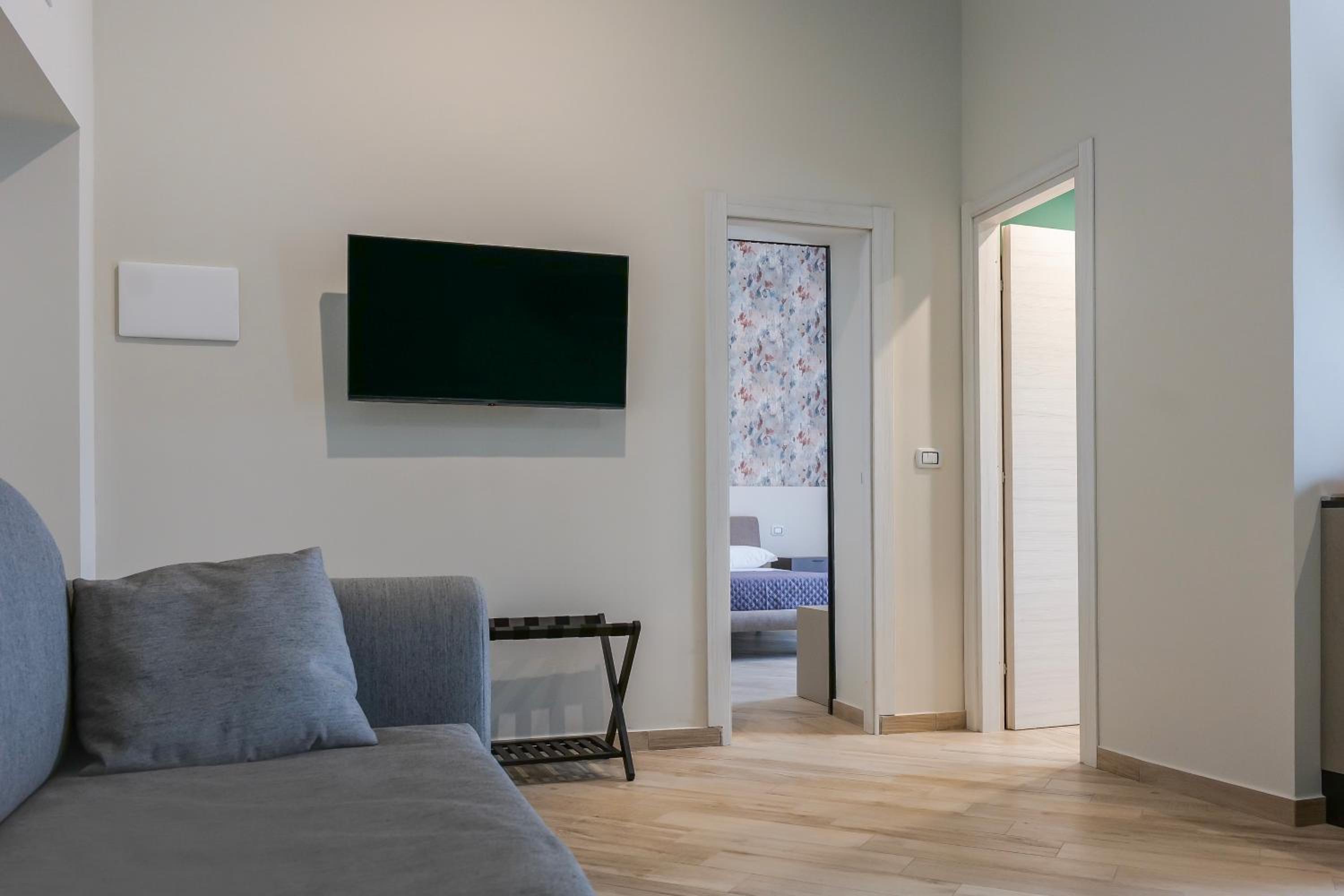 Rooftop Parthenopeo Contemporary Rooms
