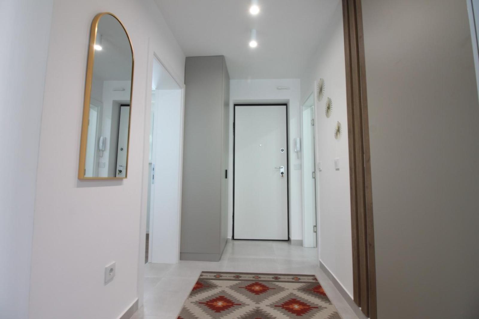Cosmopolitan apartment