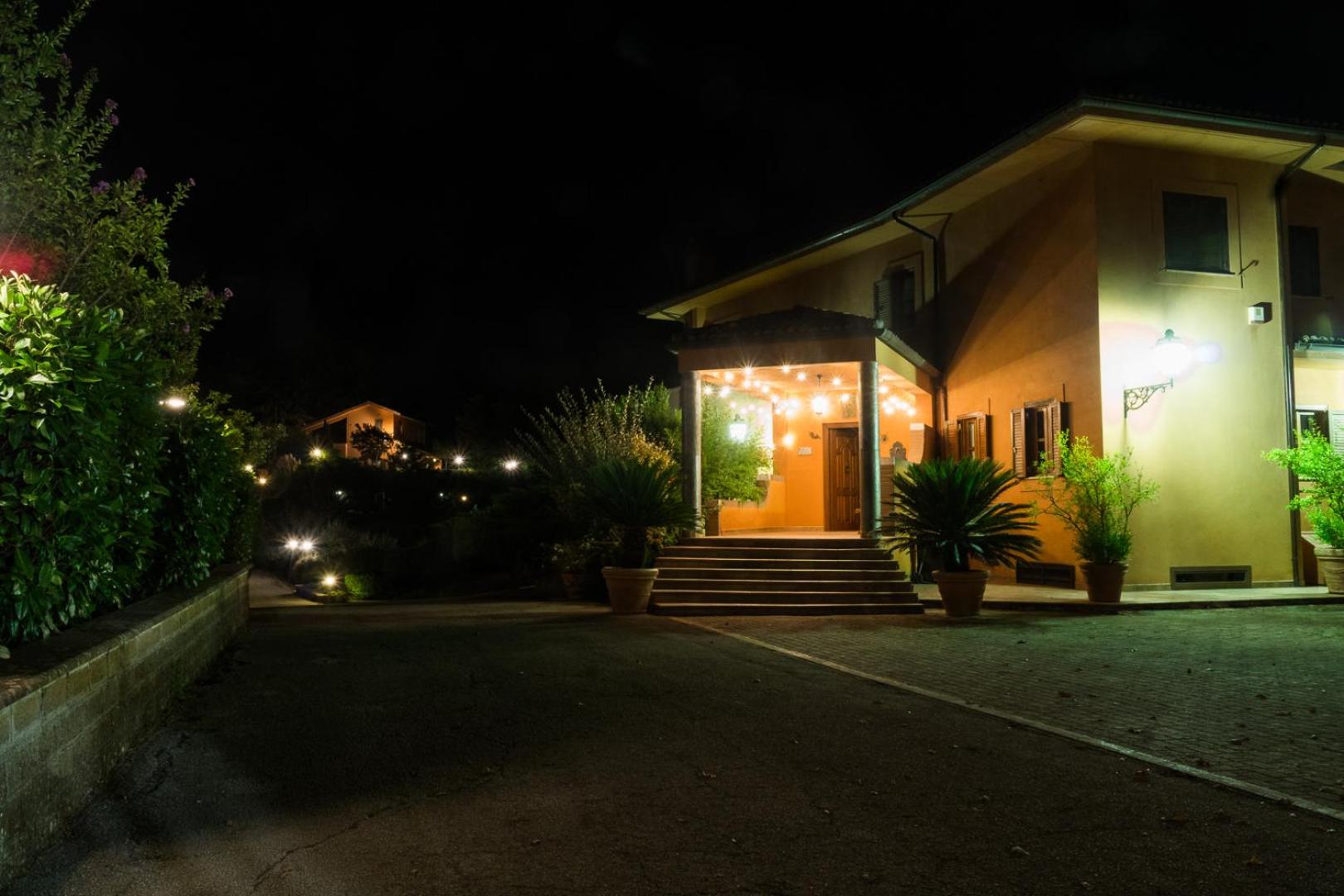 Il Borgo nel bosco