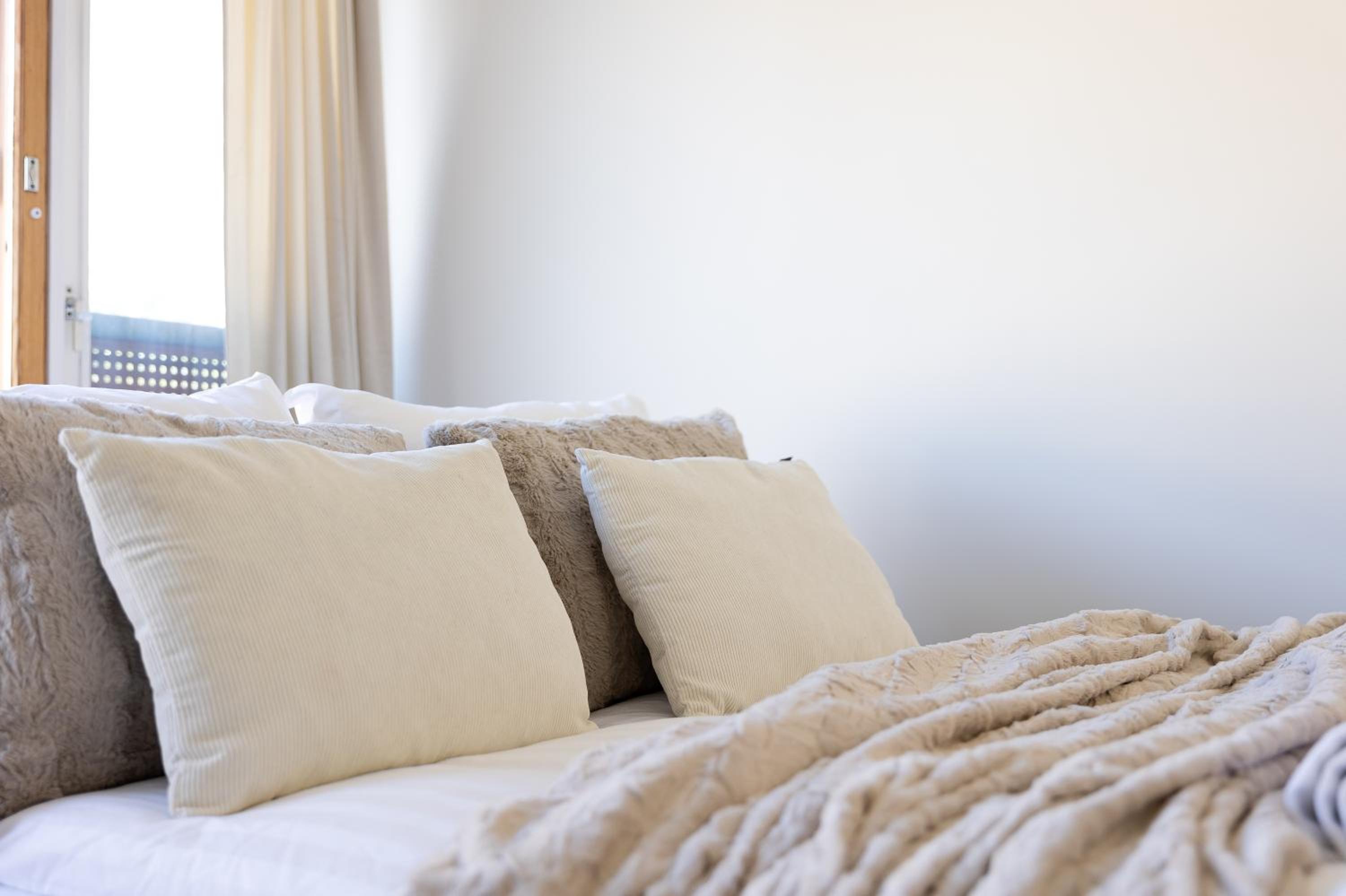 Cozy city suites