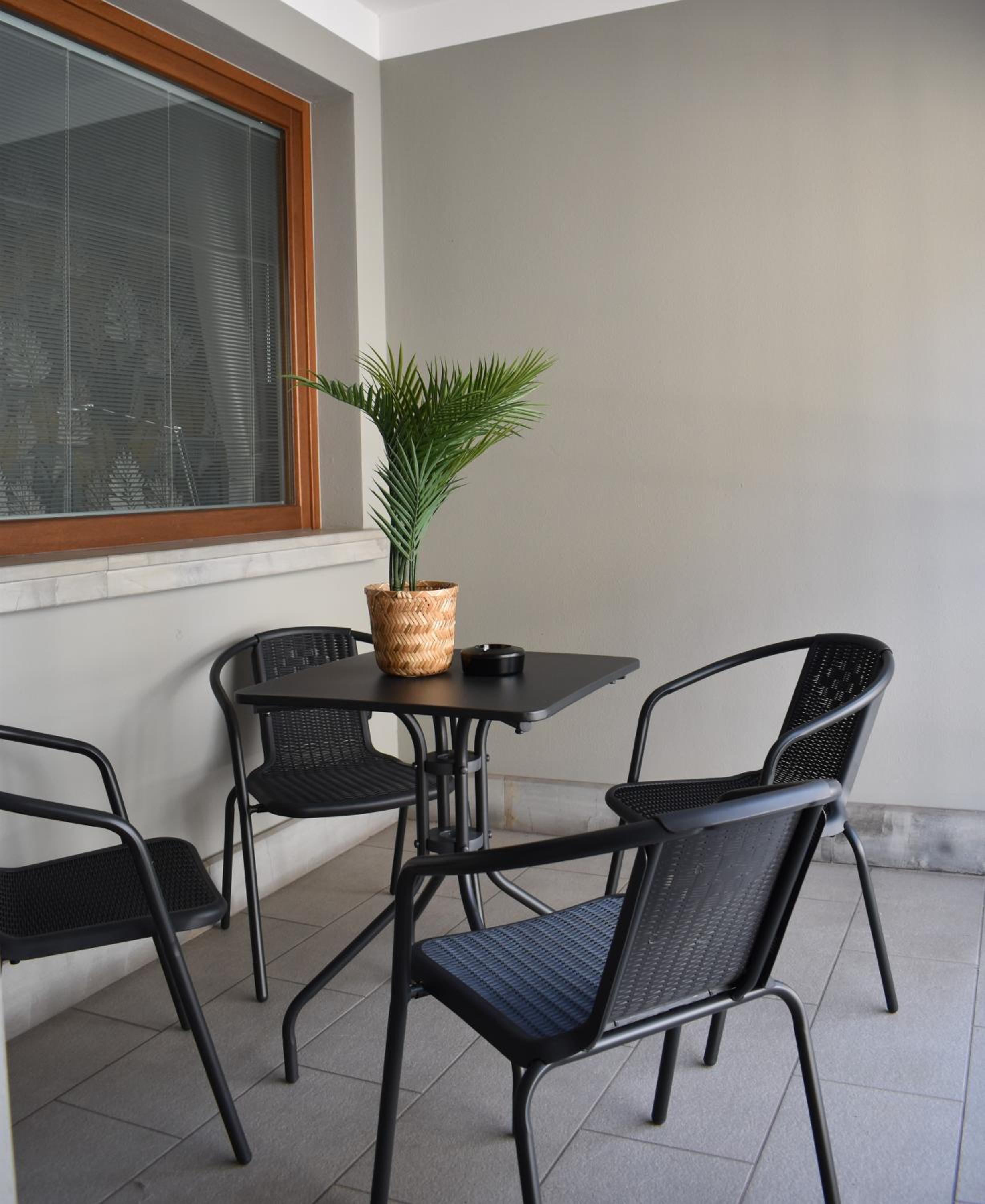 La Loggia photo 2