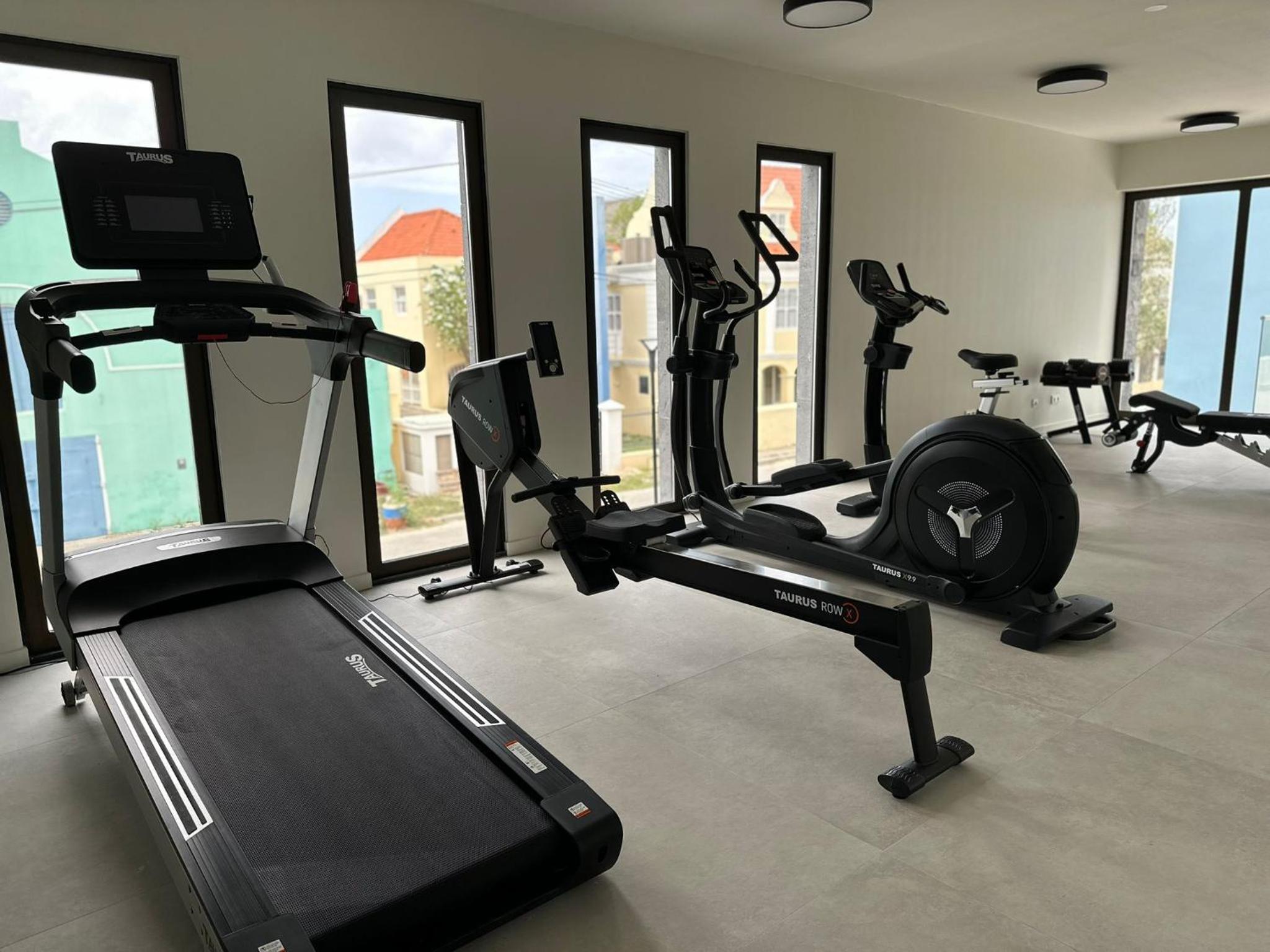 The Wharf Luxury Apartment NT 5F