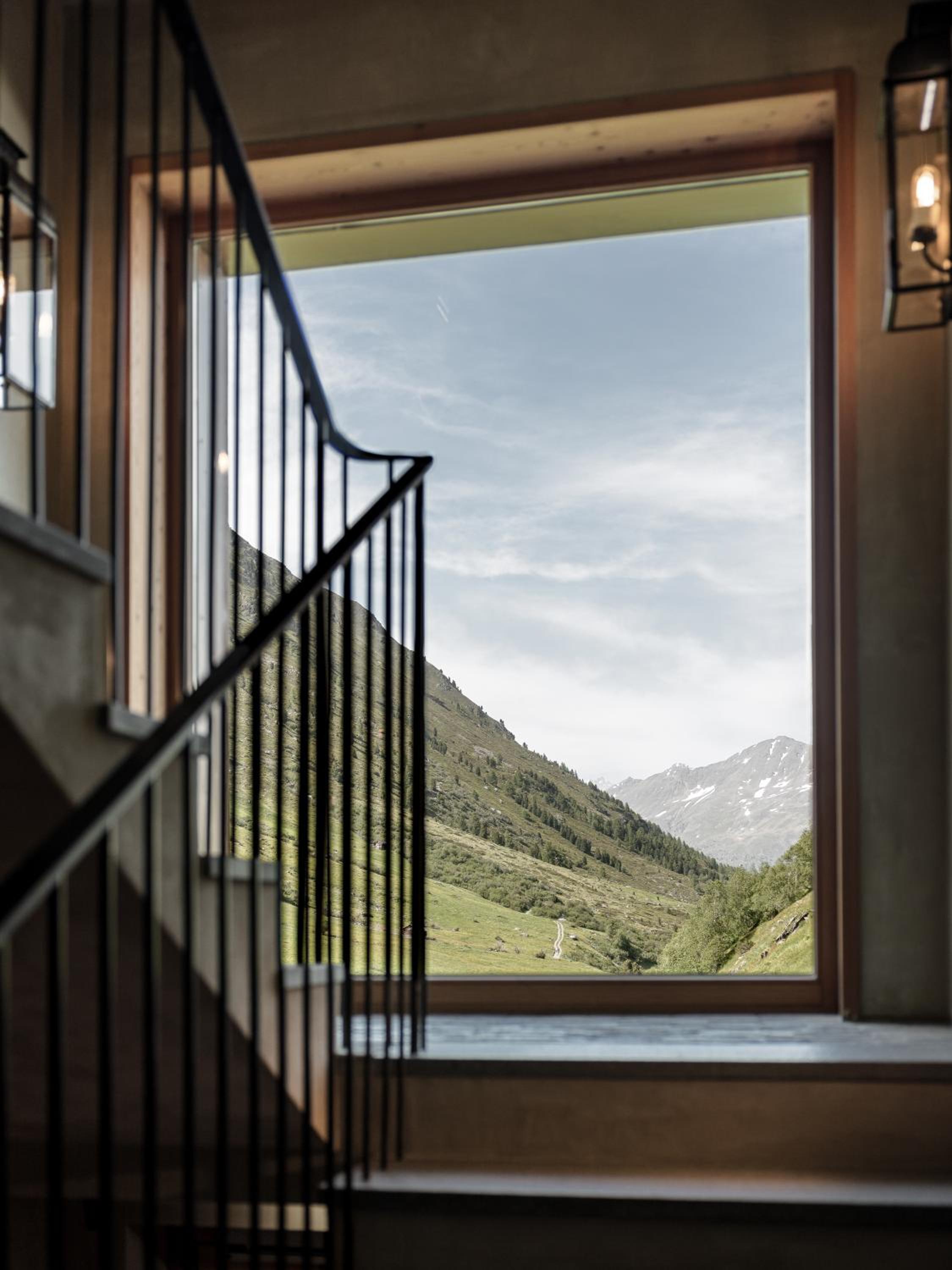 Chalet Cecilia by MYALPS view 4