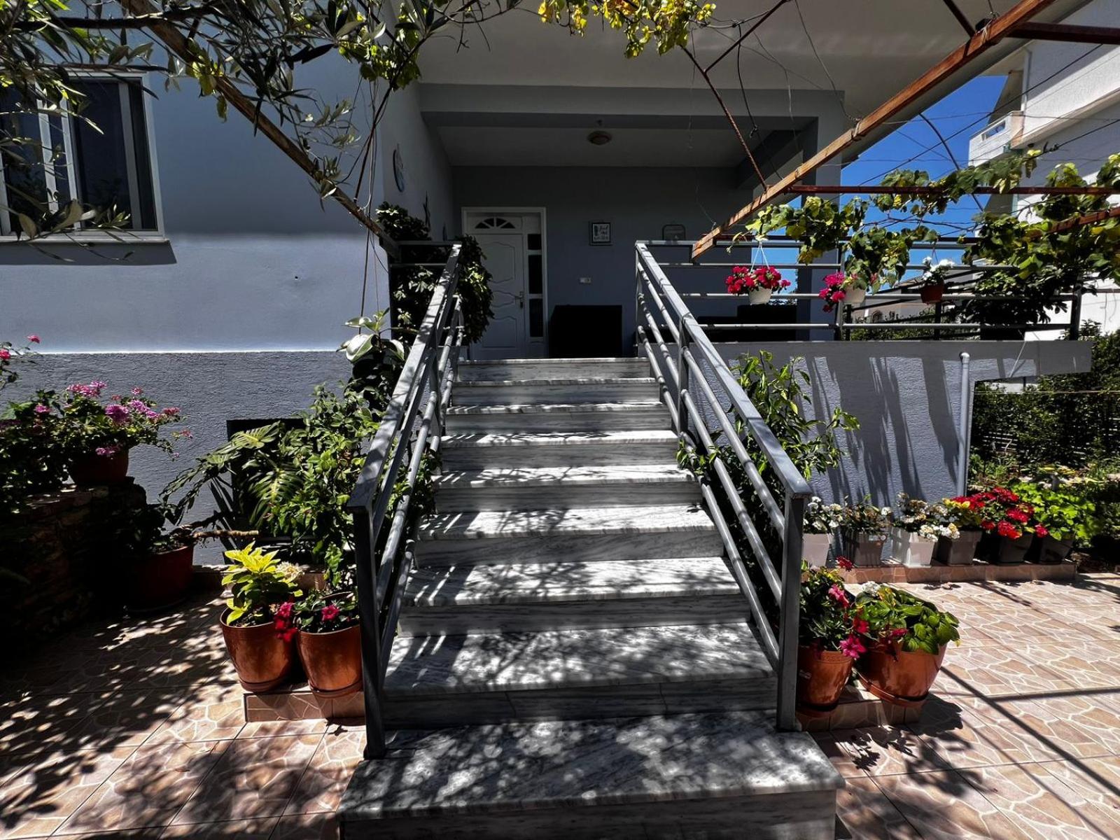 Villa Sadik