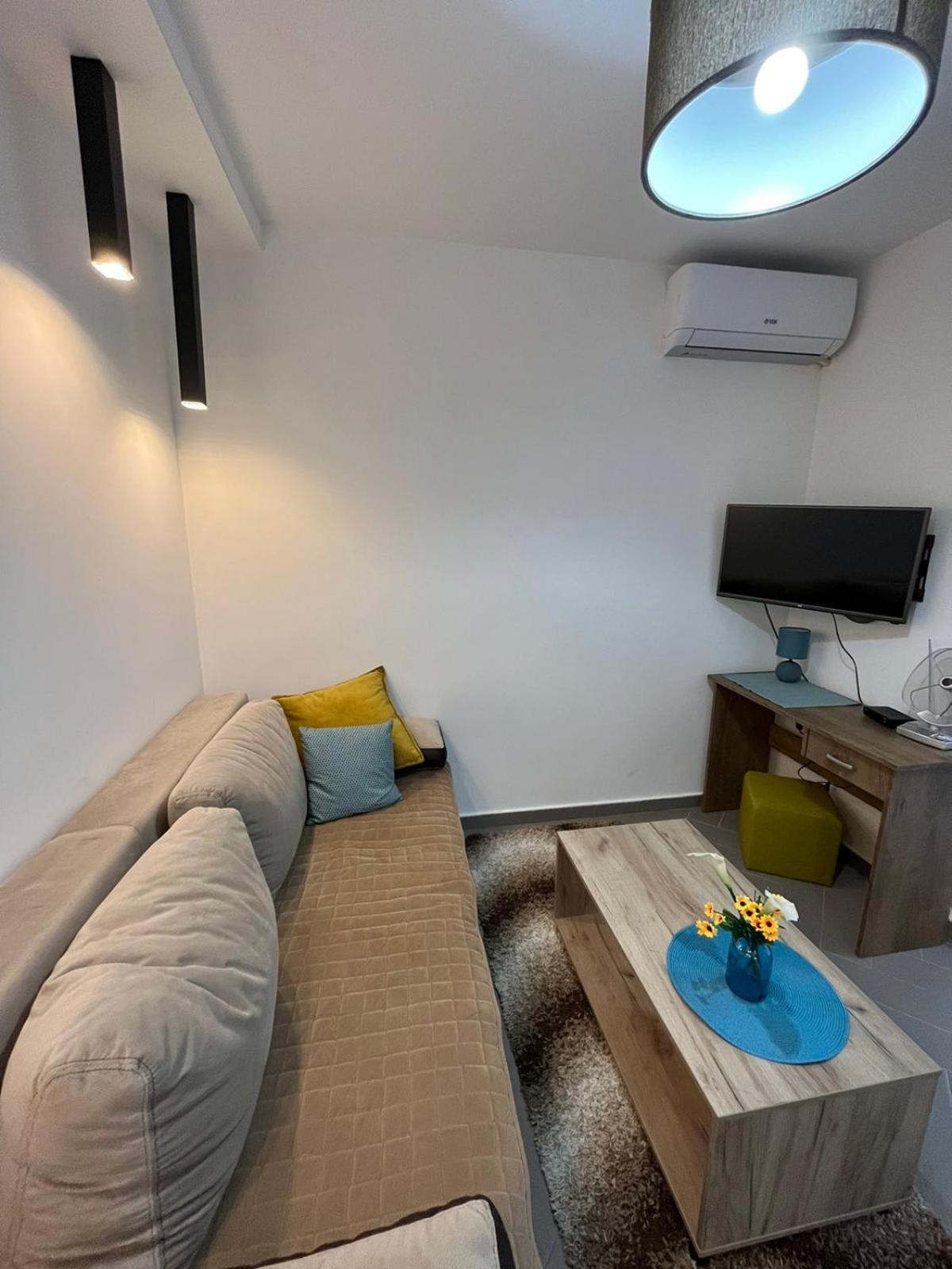 Cozy Apartment at Babin Do