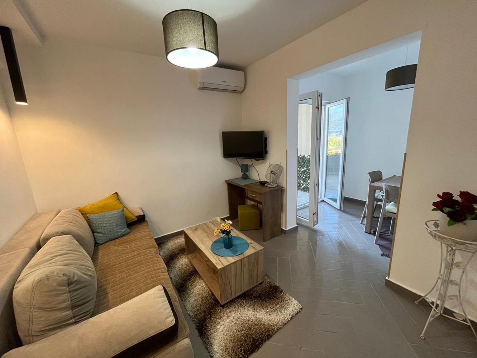 Cozy Apartment at Babin Do