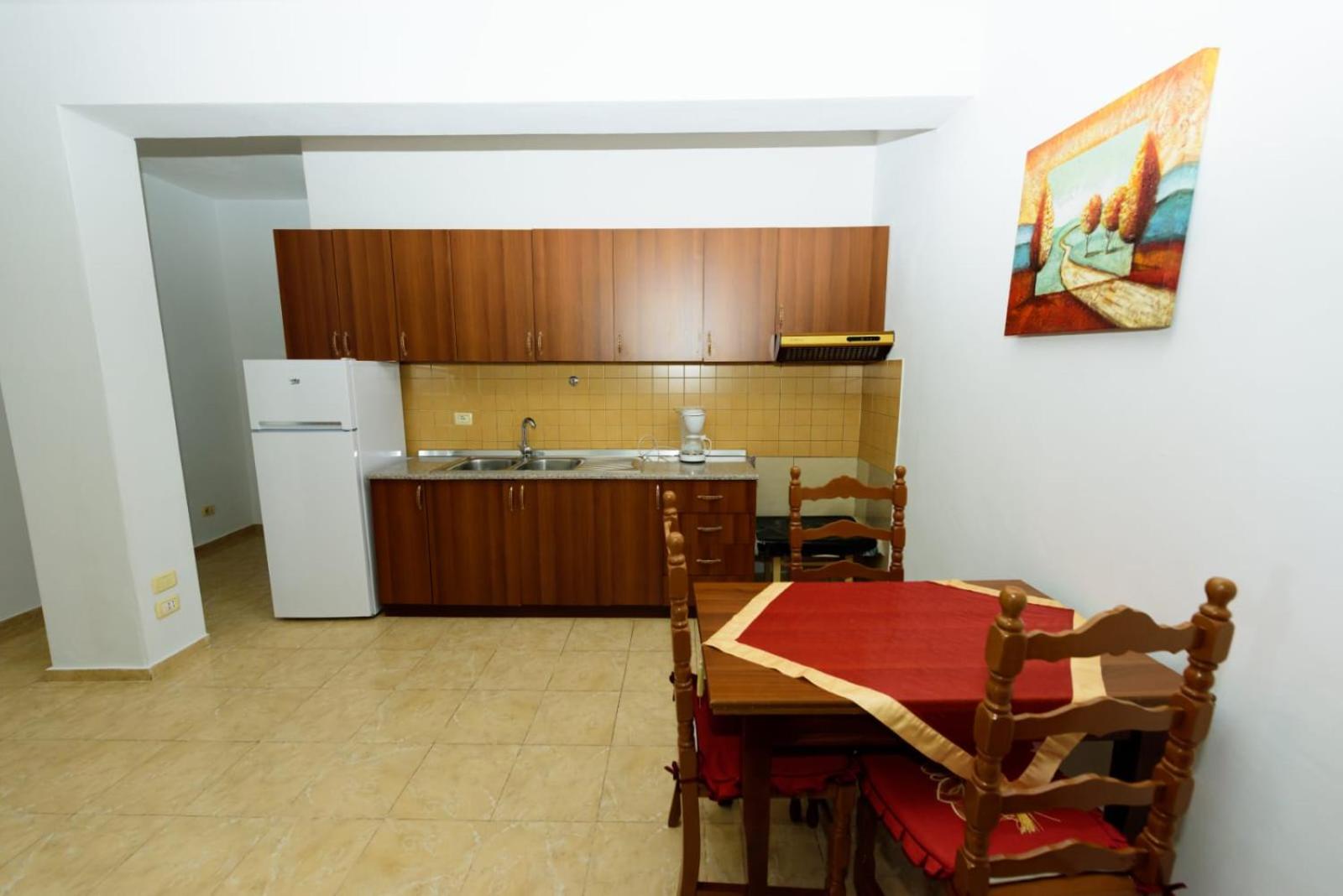 Vila Shyti