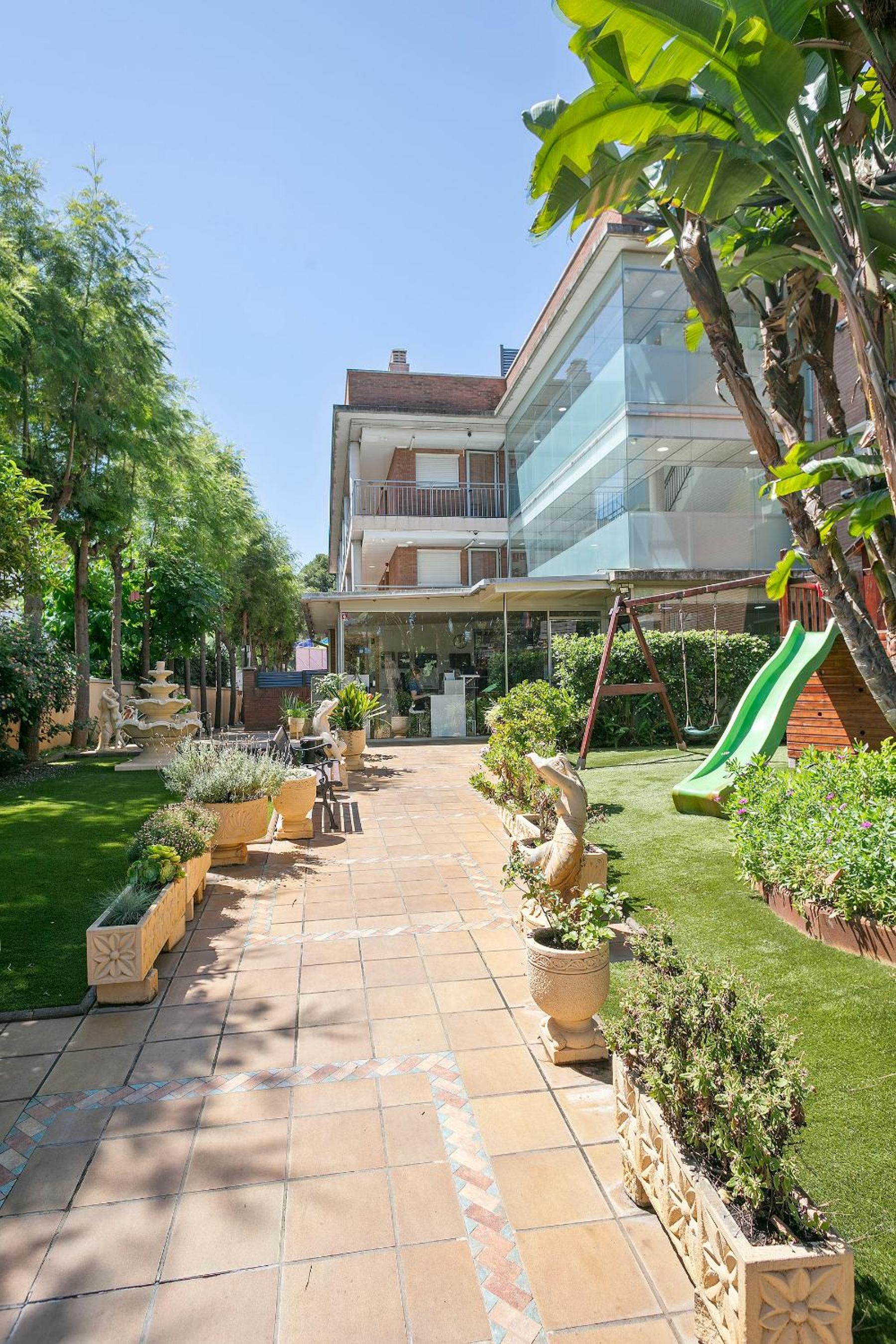 Apartamentos Velor