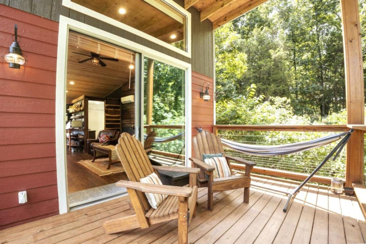 Tiny House Relaxing Country Getaway
