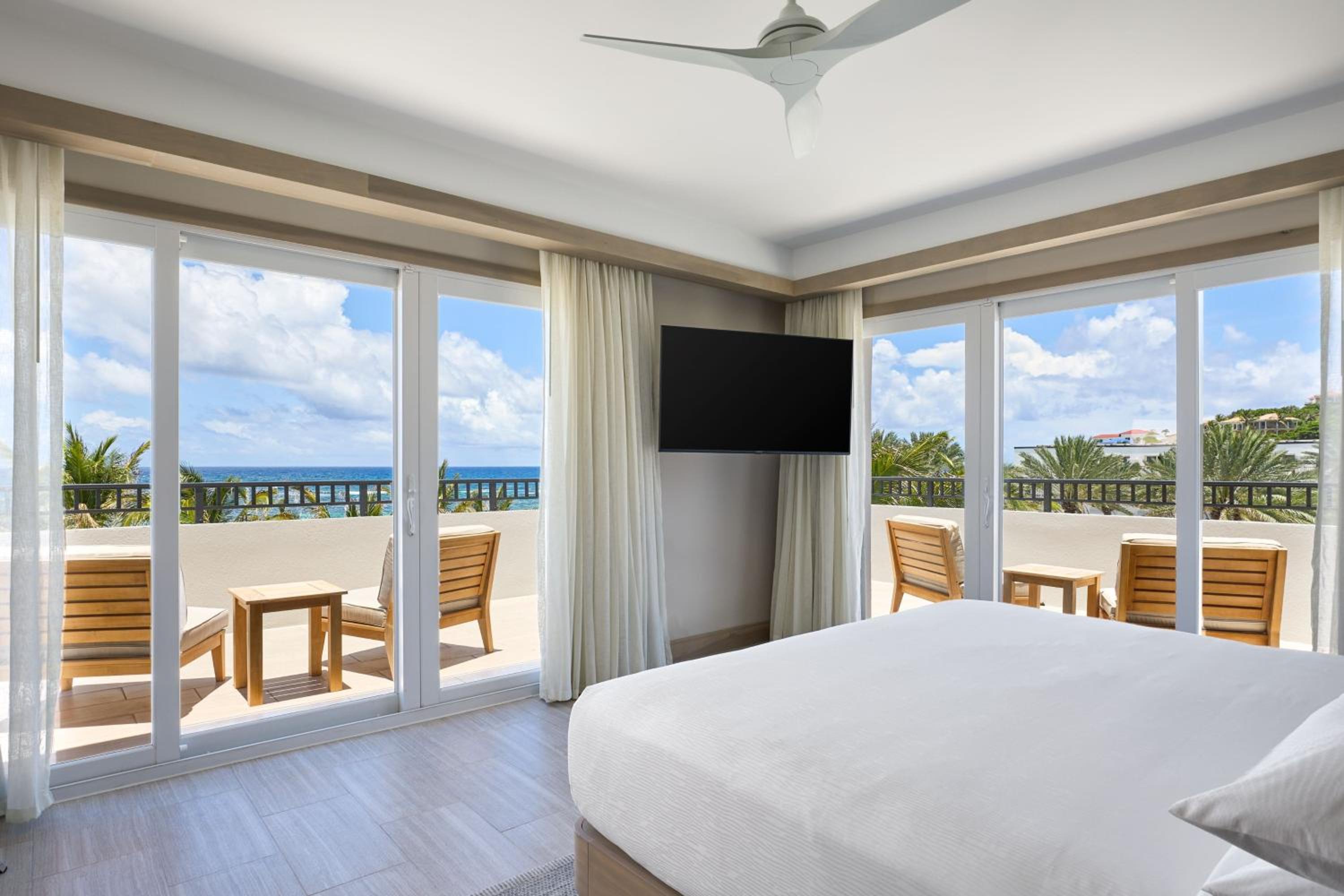 JW Marriott St. Maarten Beach Resort & Spa 33