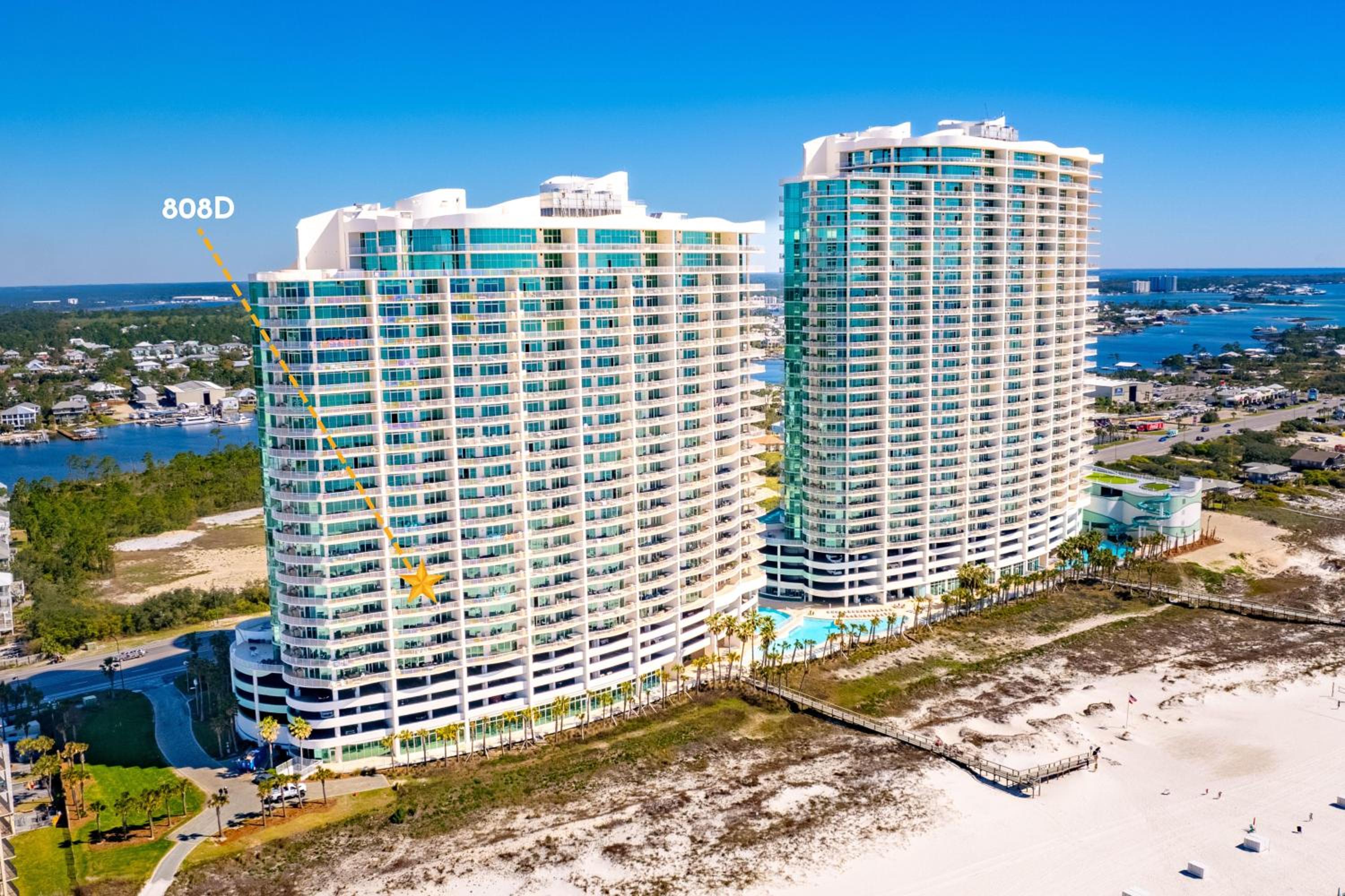 Turquoise Place 808D by Liquid Life view 2