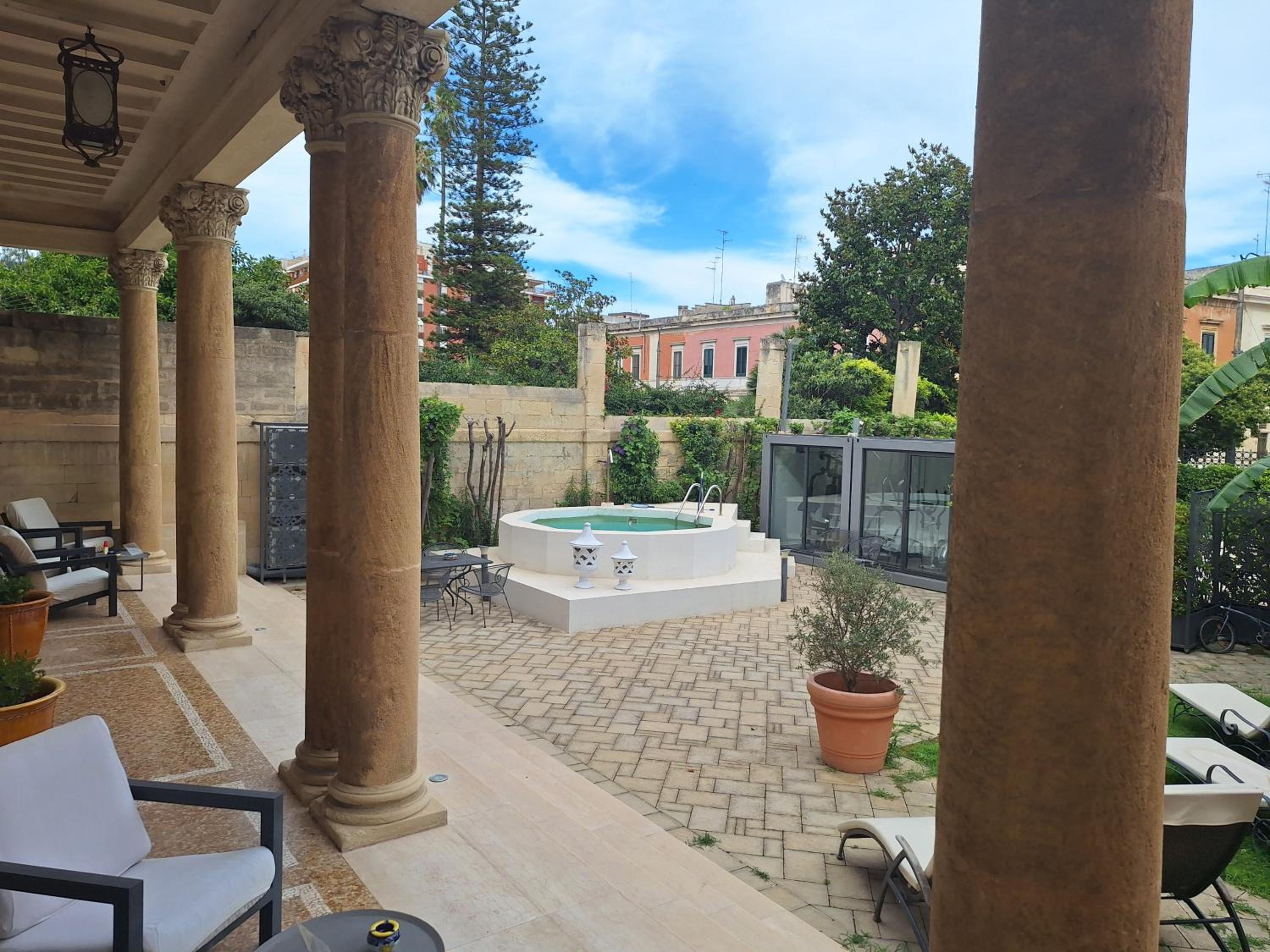 Dimora Charleston Lecce parcheggio privato in loco gratis photo 4