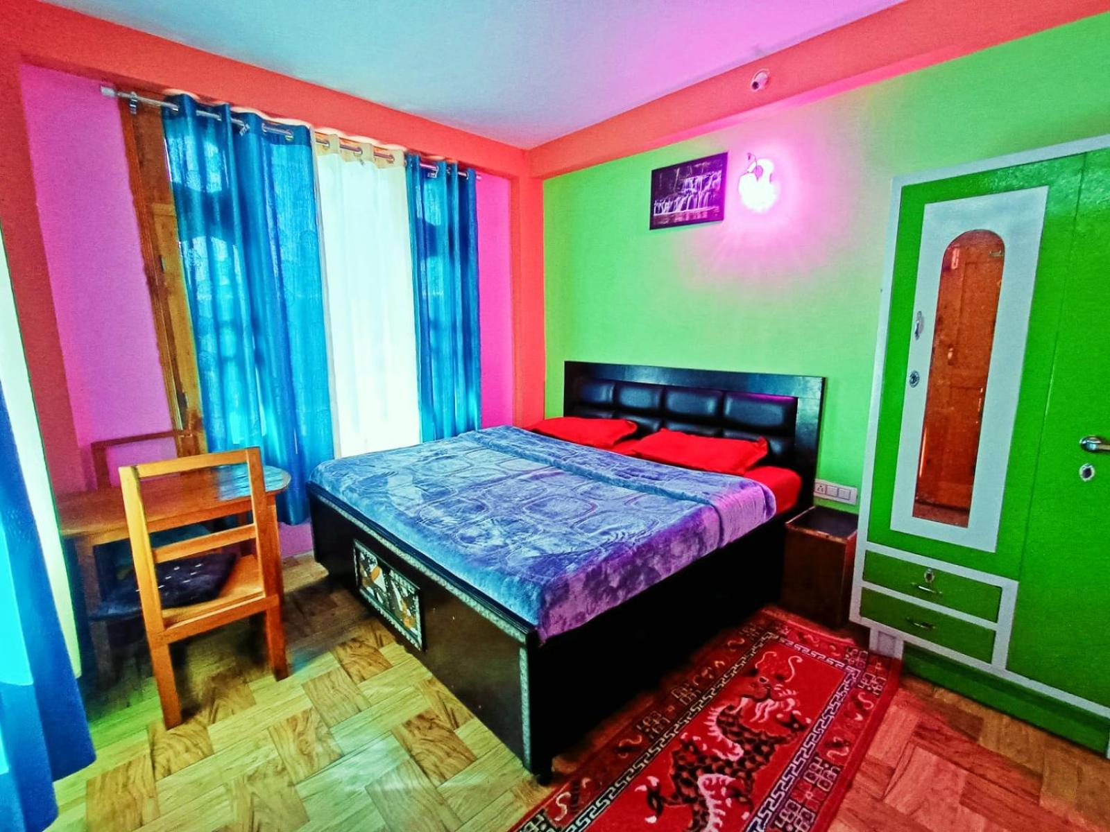 Photo 20