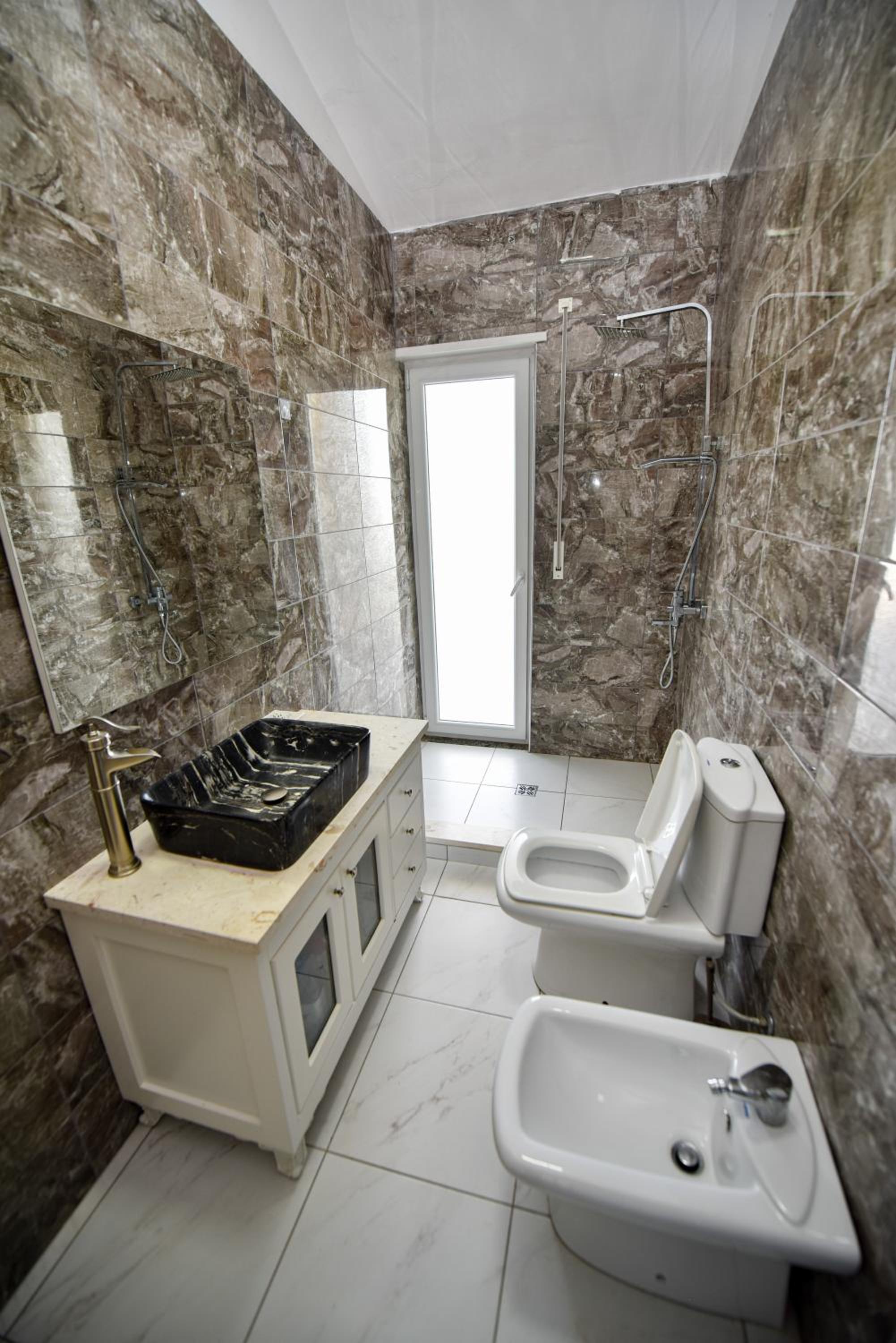 Apartment's Guraj Residence