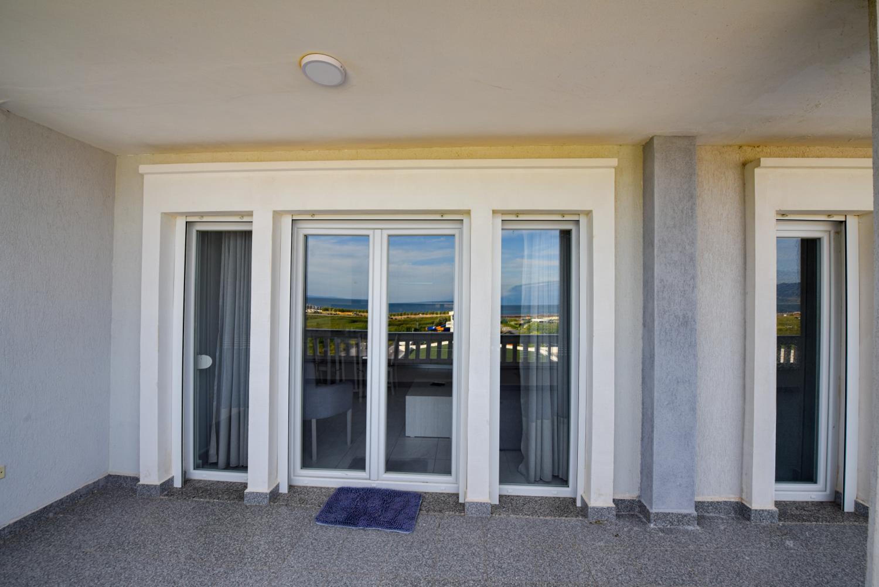 Apartment's Guraj Residence