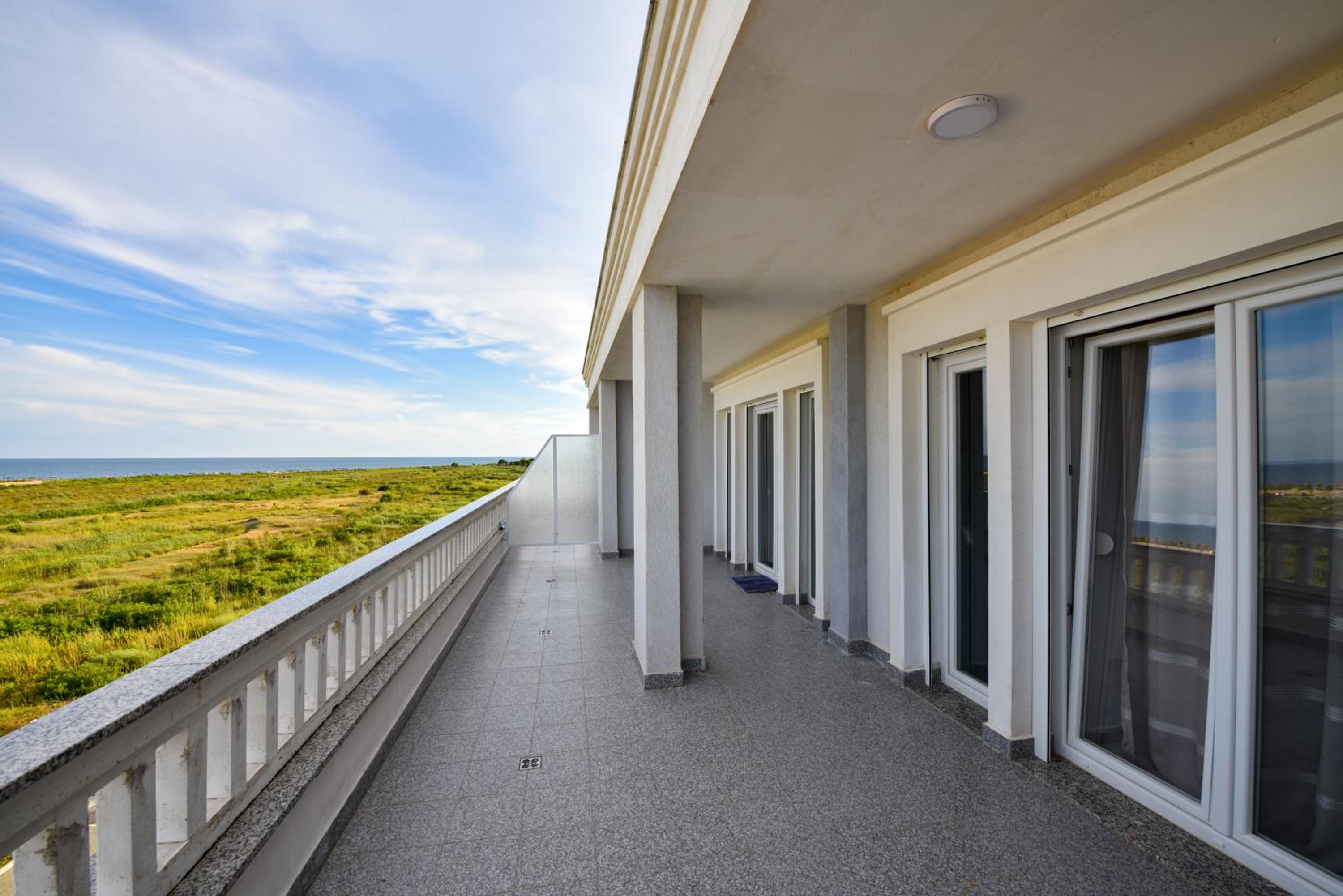 Apartment's Guraj Residence