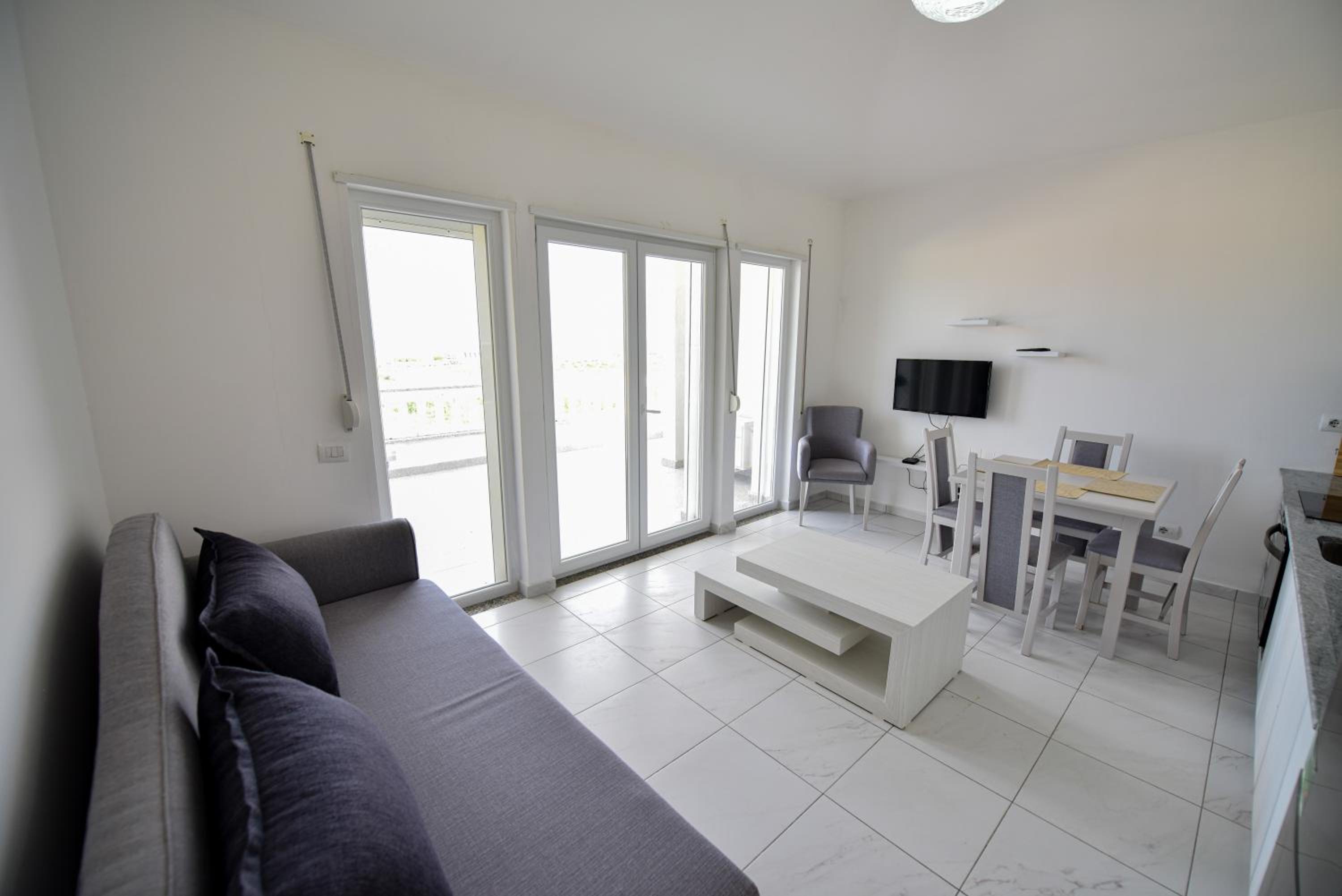 Apartment's Guraj Residence