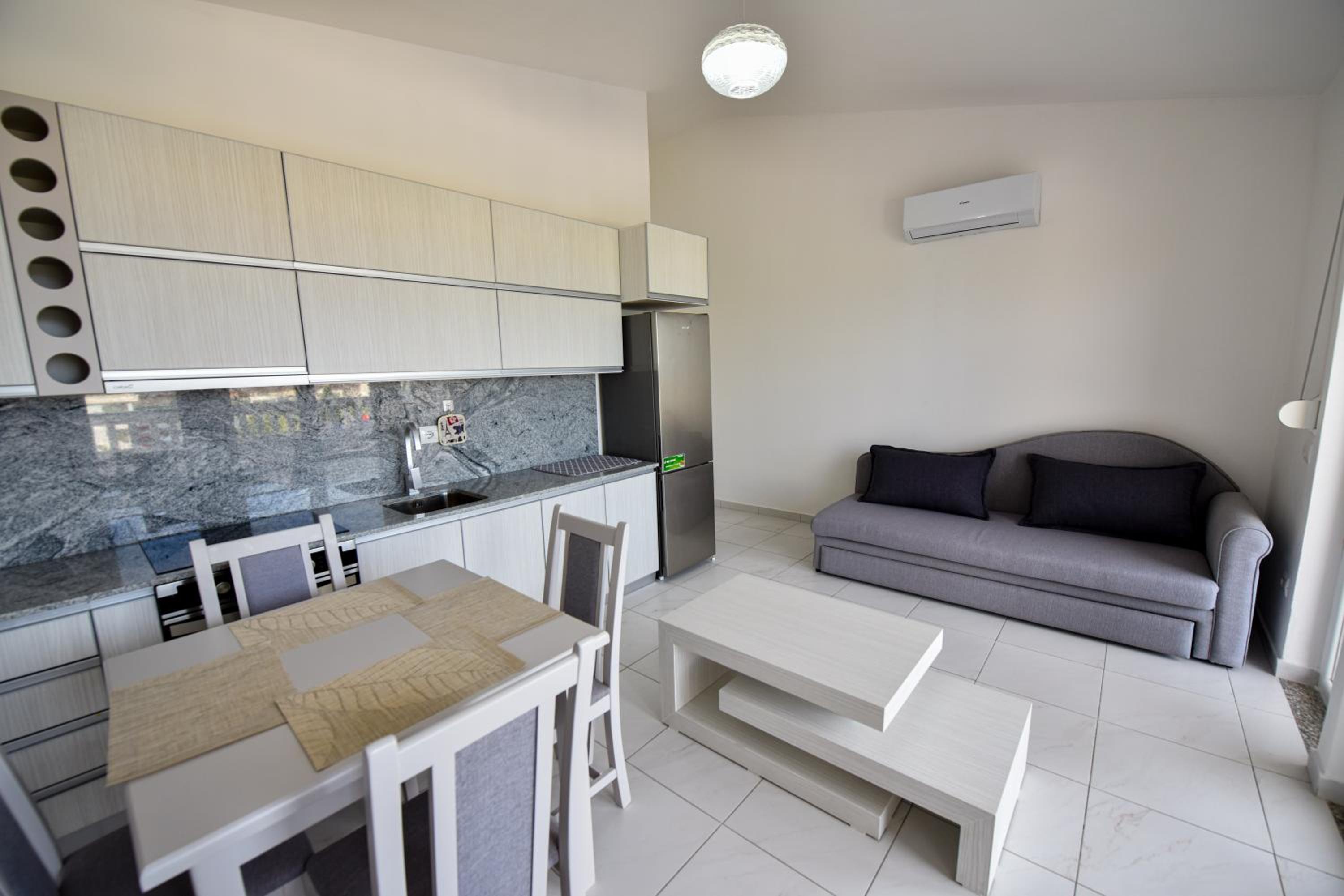 Apartment's Guraj Residence