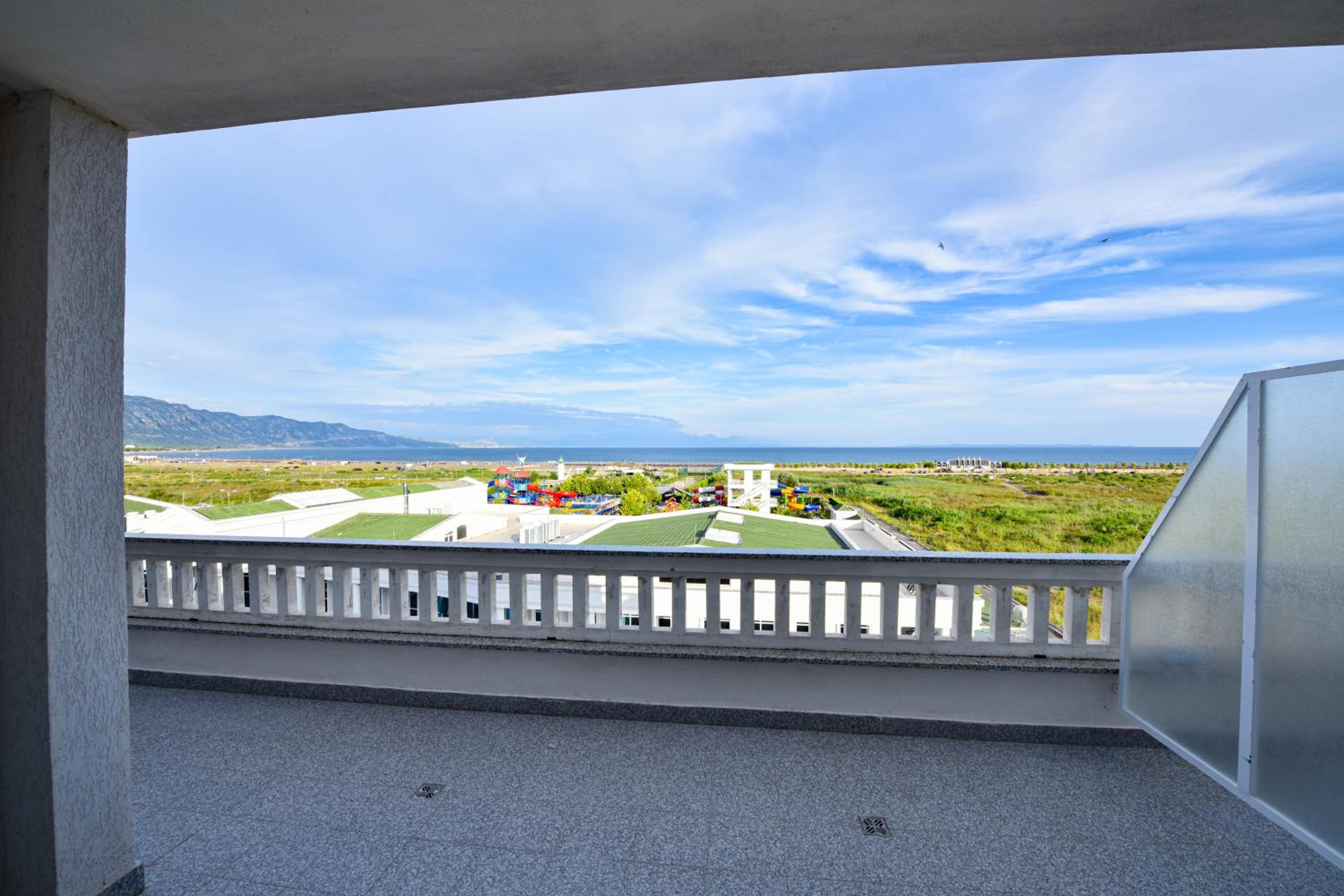 Apartment's Guraj Residence