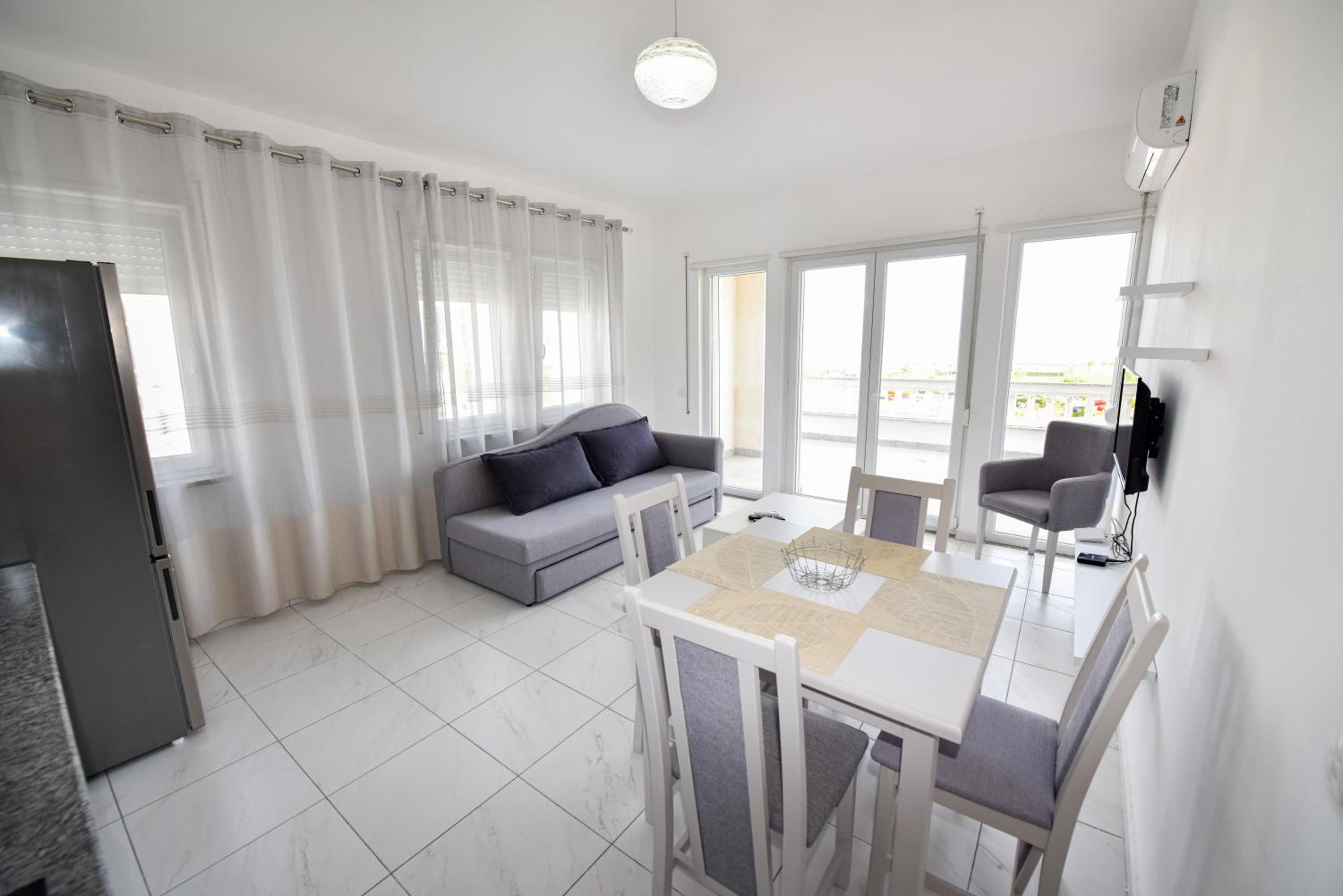 Apartment's Guraj Residence
