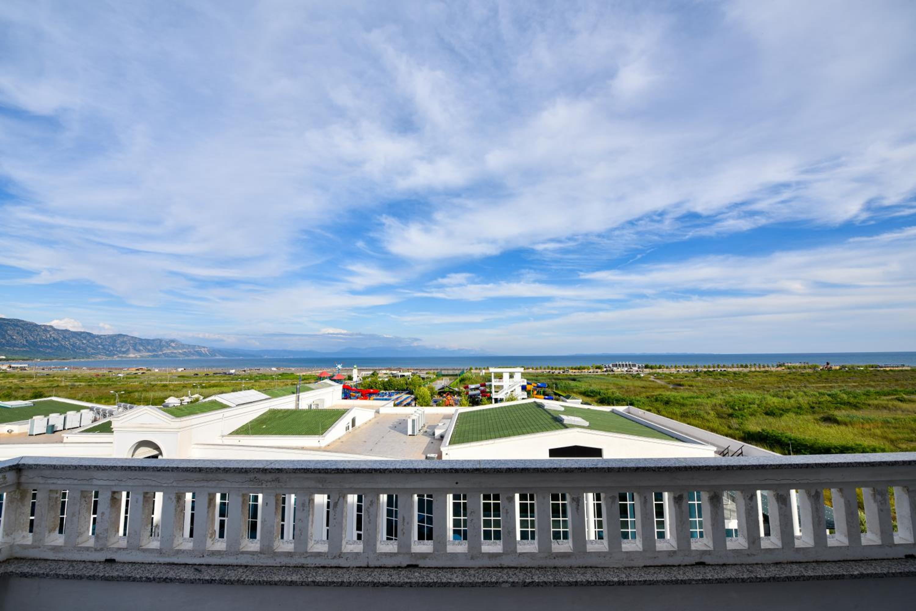 Apartment's Guraj Residence