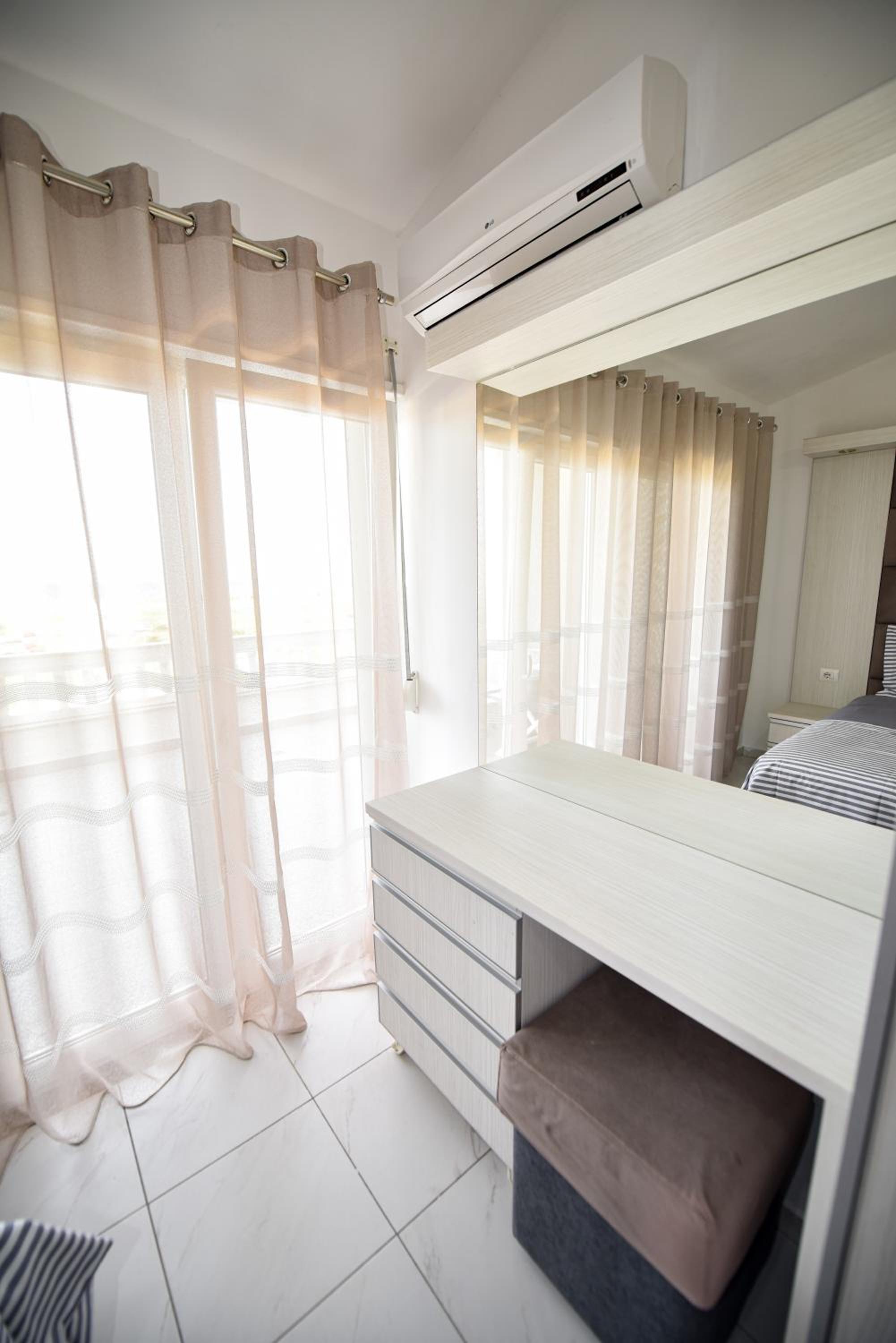 Apartment's Guraj Residence