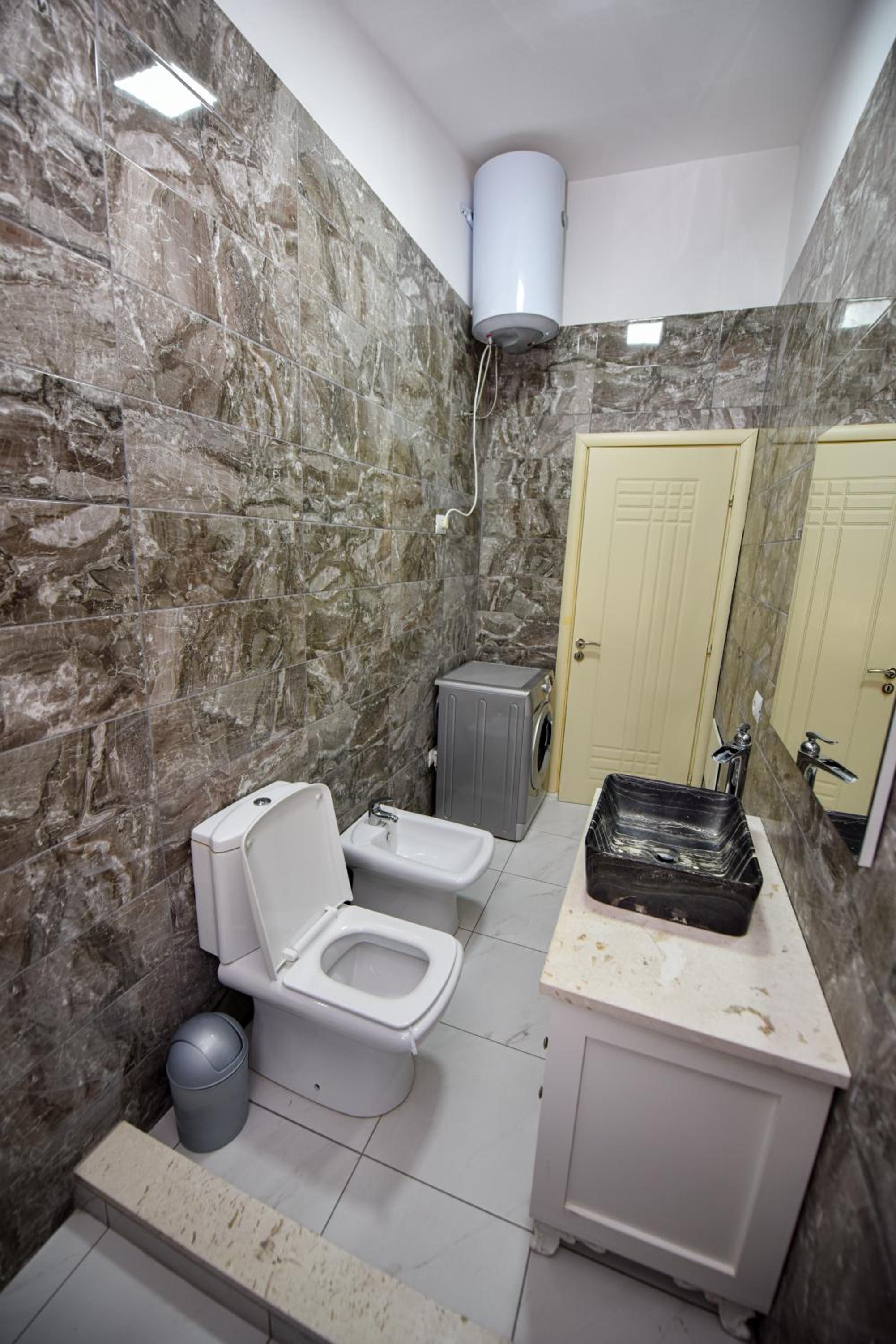 Apartment's Guraj Residence