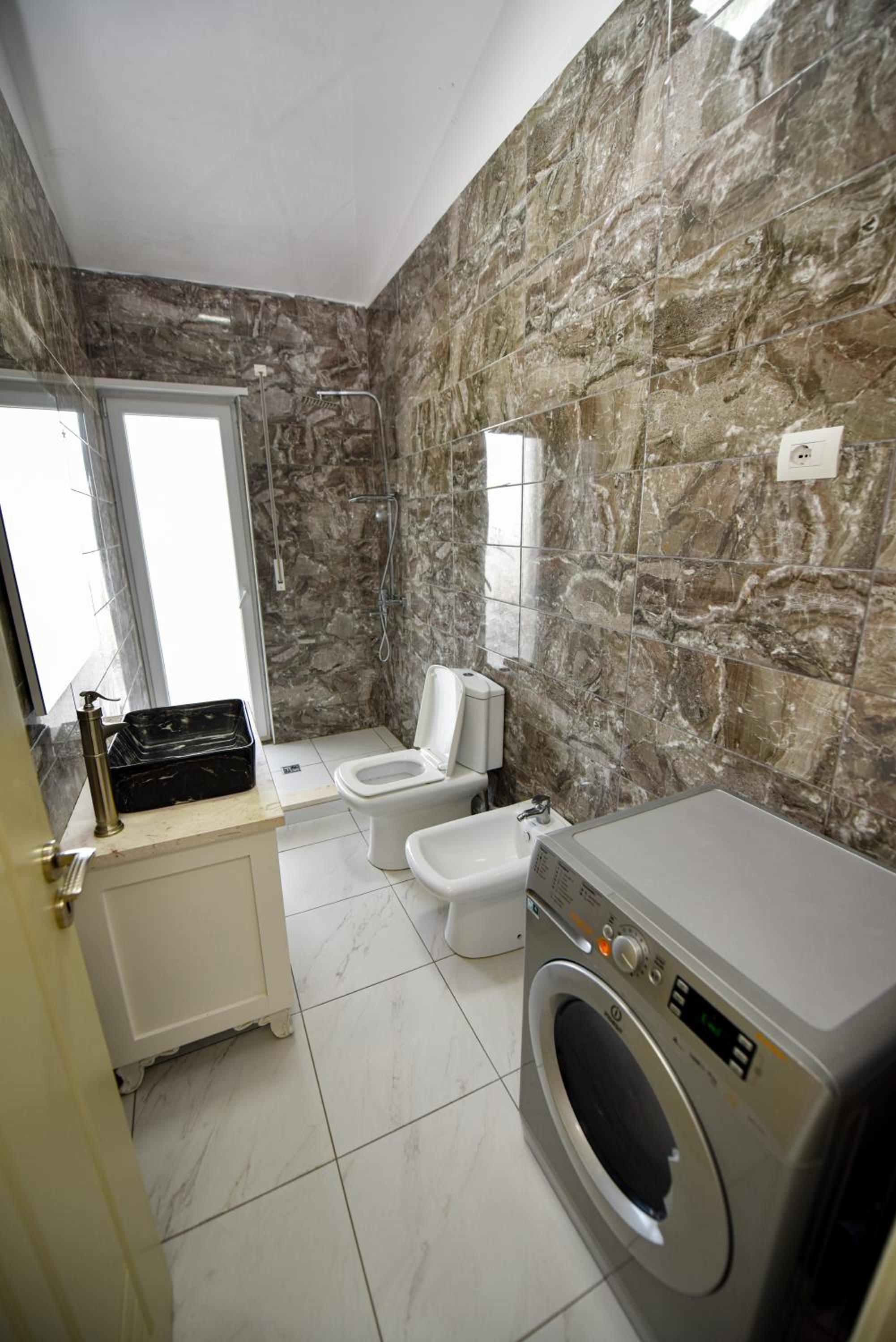 Apartment's Guraj Residence