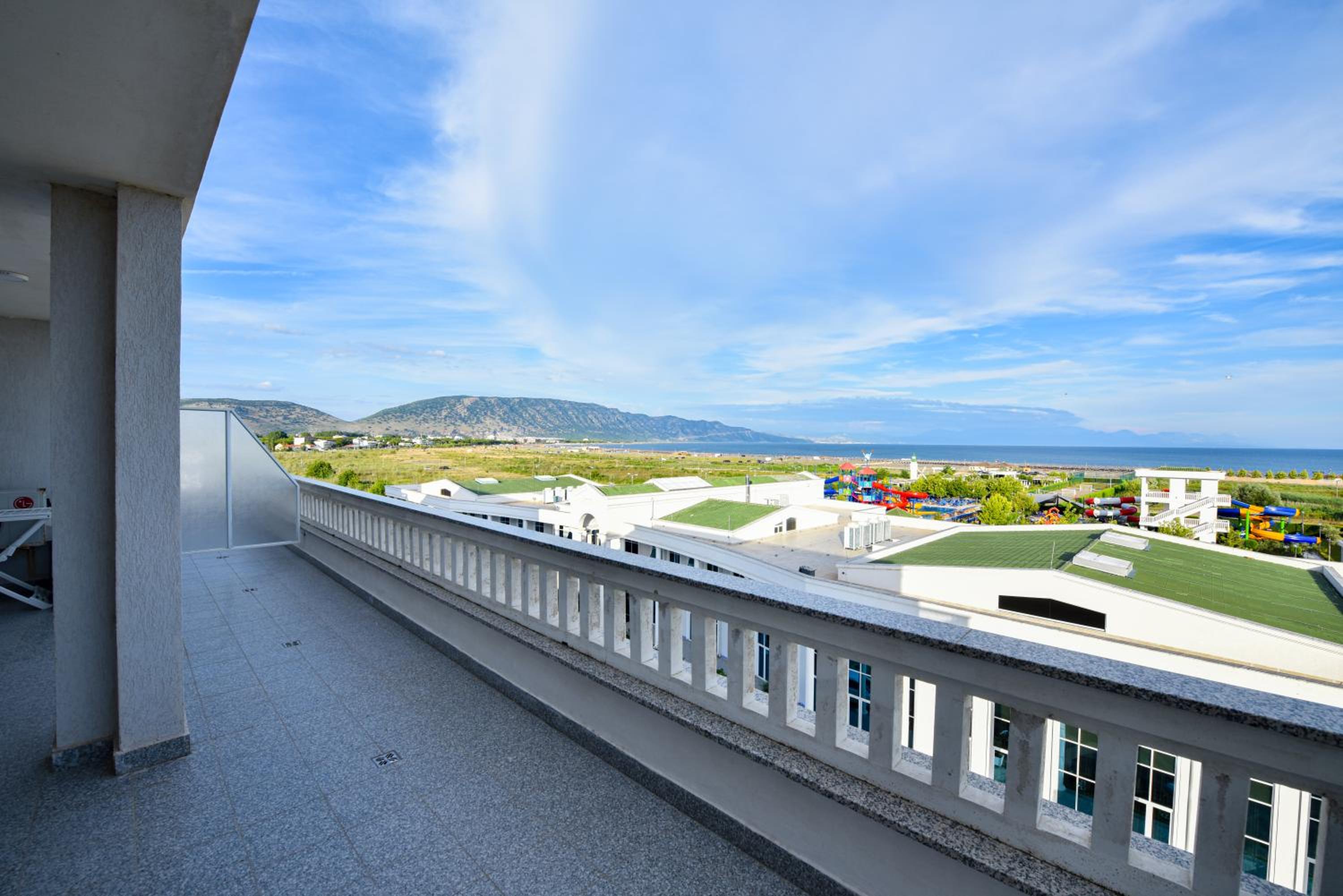 Apartment's Guraj Residence