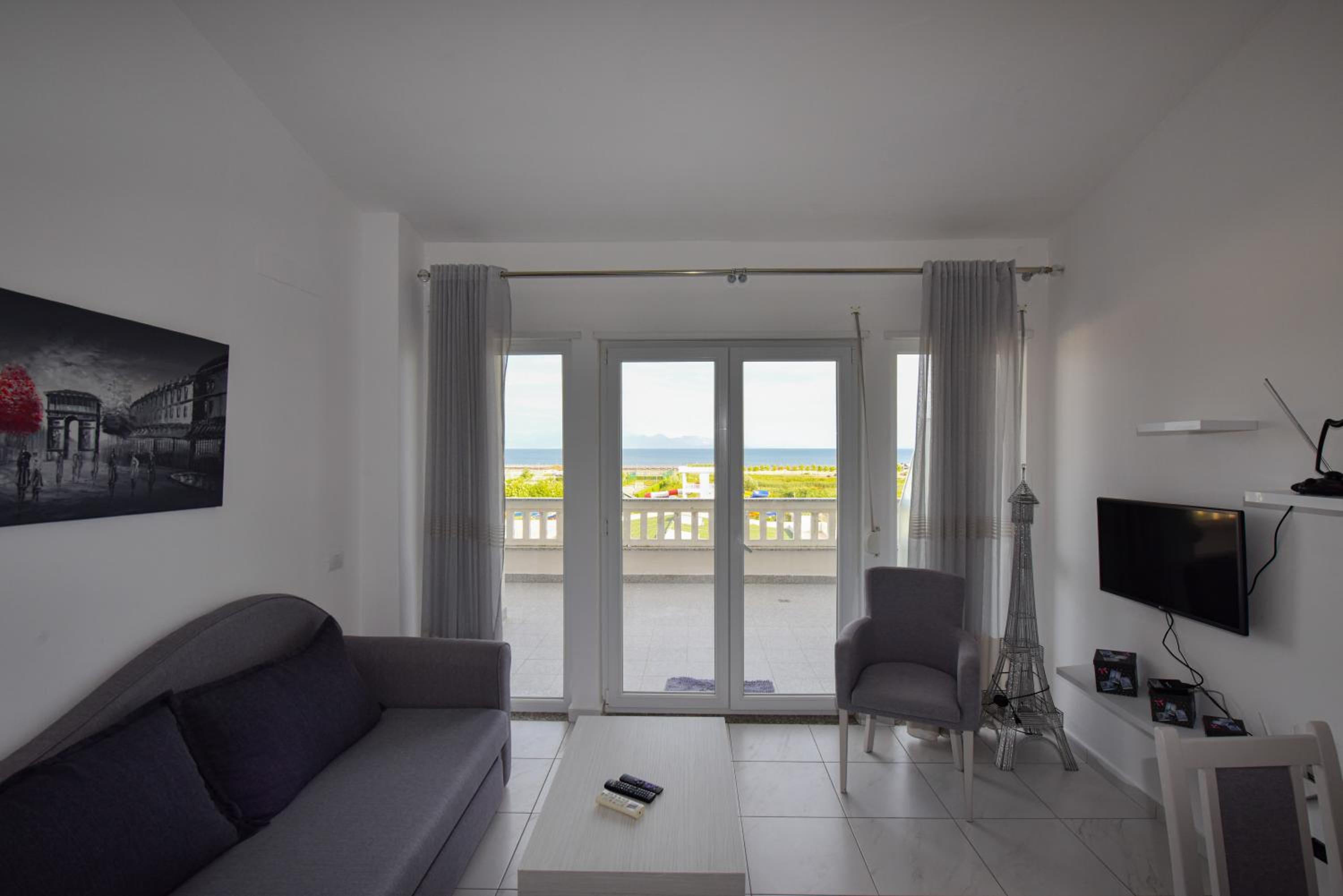 Apartment's Guraj Residence
