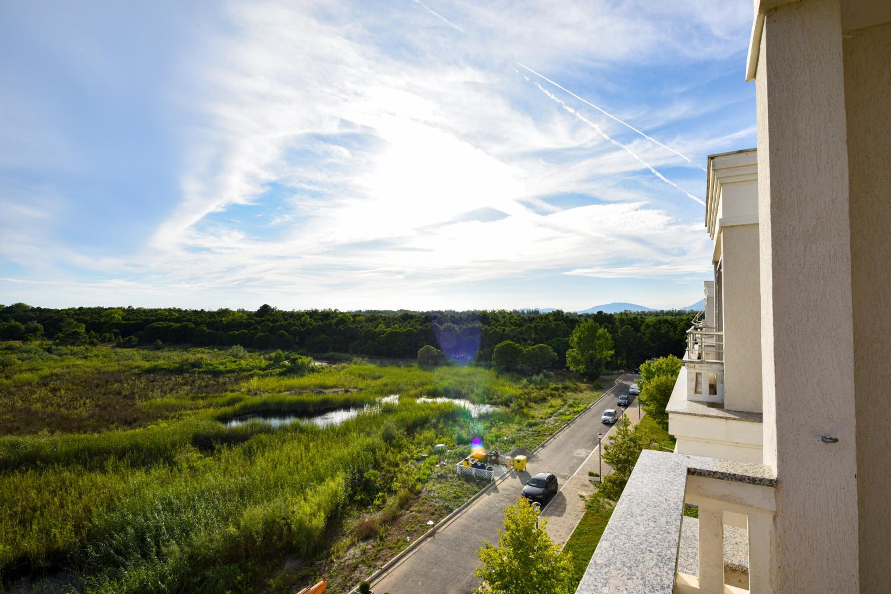 Apartment's Guraj Residence
