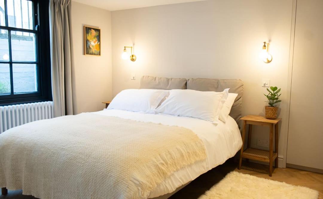Stunning townhouse apartment in central Cambridge