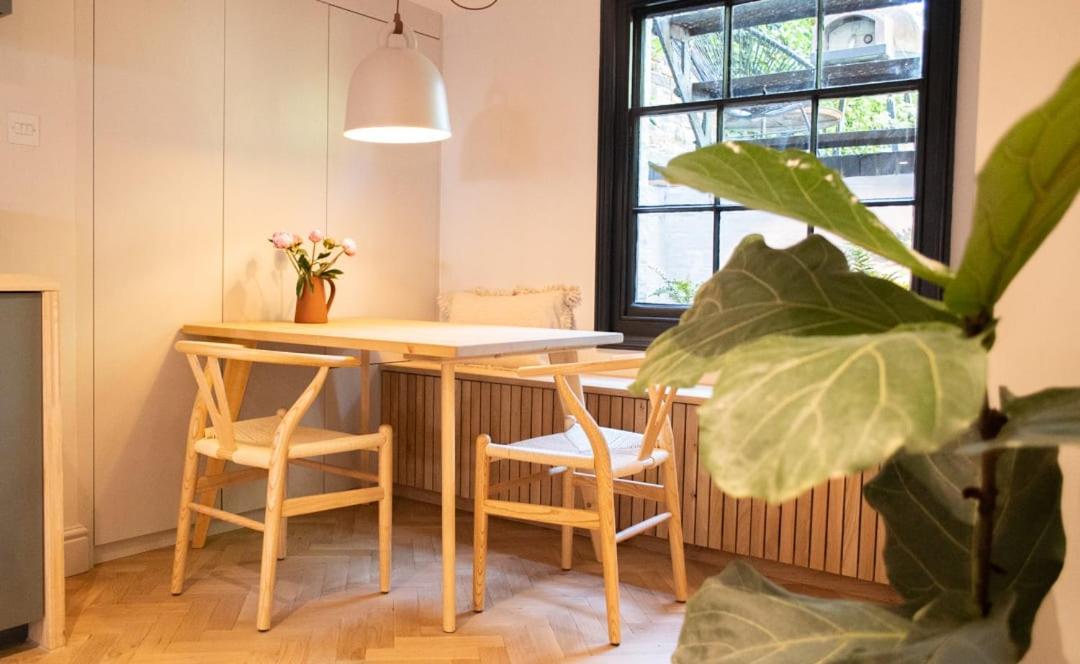Stunning townhouse apartment in central Cambridge