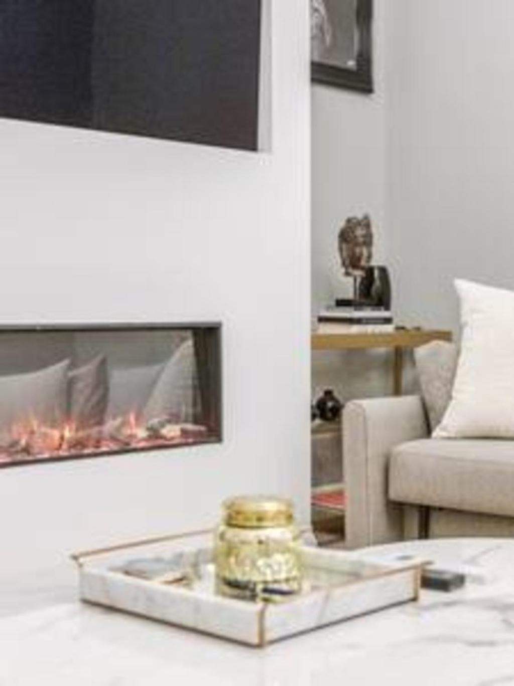 Beautiful refurbished 2bed2bath next to Hyde Park