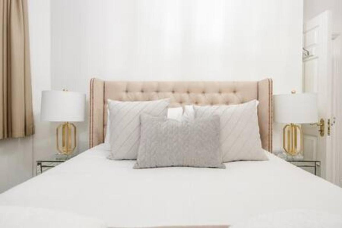 Beautiful refurbished 2bed2bath next to Hyde Park