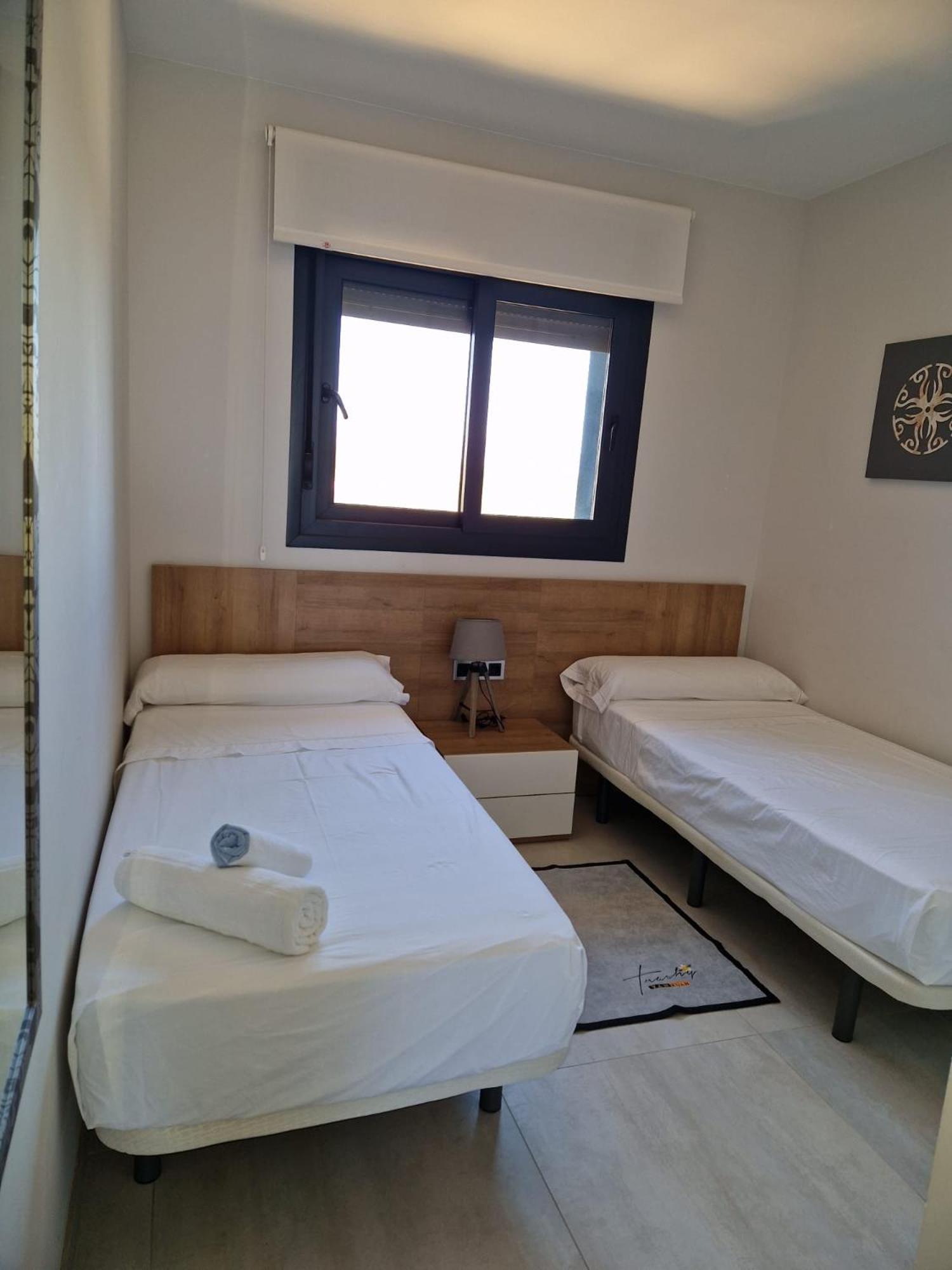 Apartment Sunset Waves Poniente photo 4