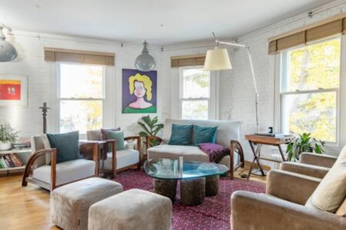 Experience London in amazing reconverted Gin house