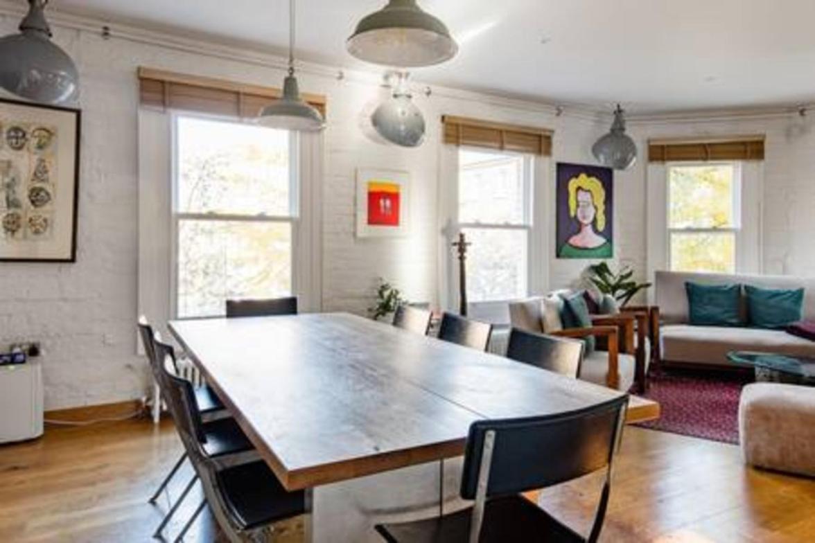 Experience London in amazing reconverted Gin house