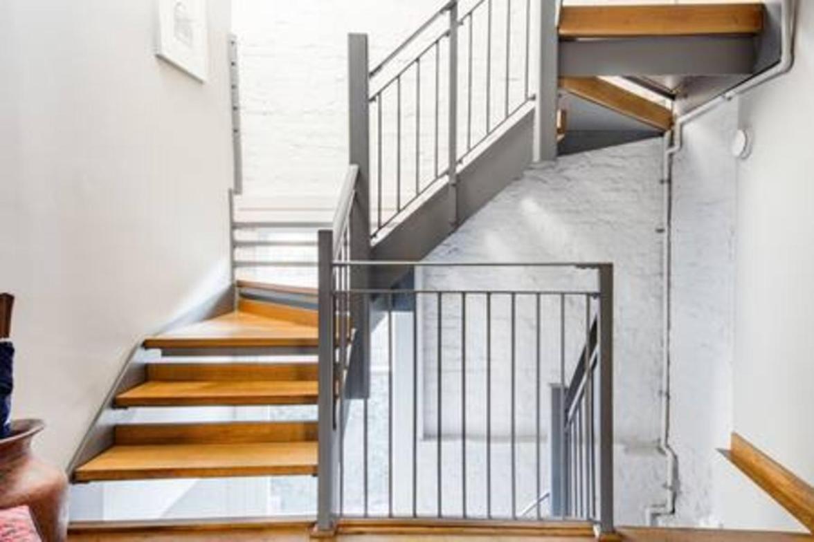 Experience London in amazing reconverted Gin house