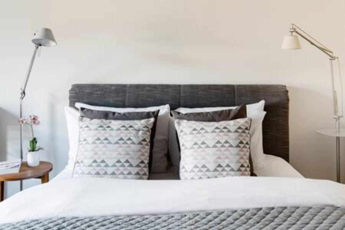 Experience London in amazing reconverted Gin house