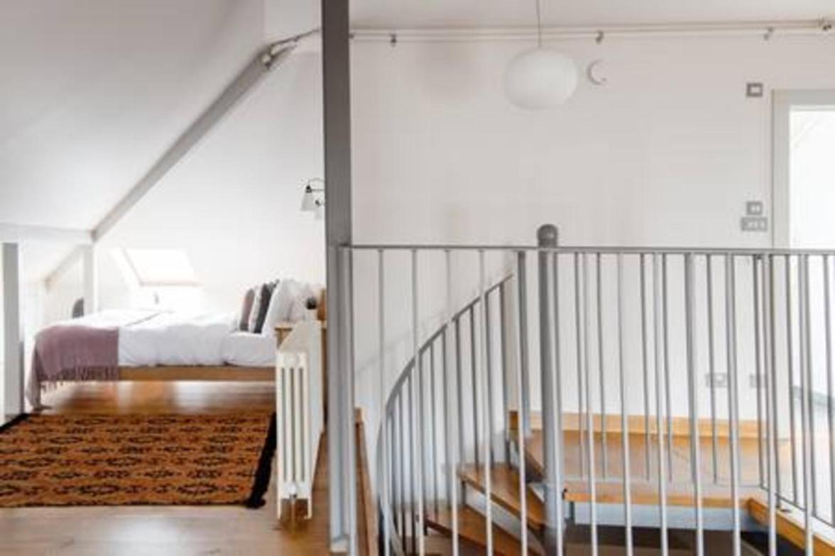 Experience London in amazing reconverted Gin house