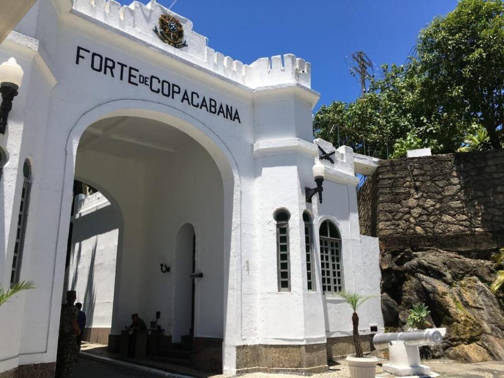 Copacabana Beach - Apartamento Studio a 200m da Praia de Copacabana