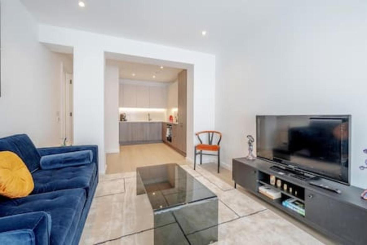 Brand-new 2bed in fantastic east London location