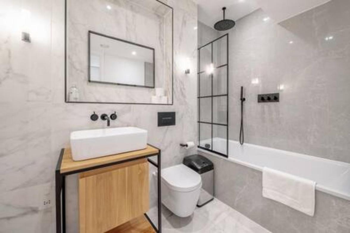 Brand-new 2bed in fantastic east London location