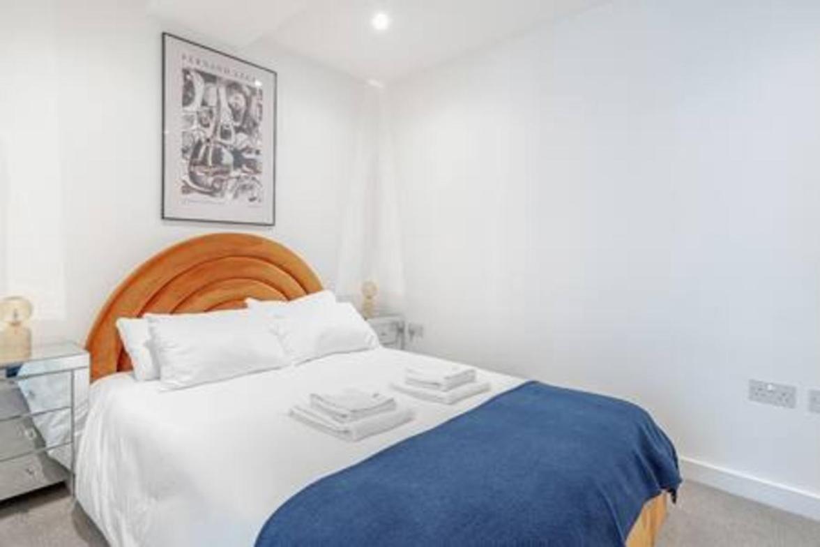 Brand-new 2bed in fantastic east London location