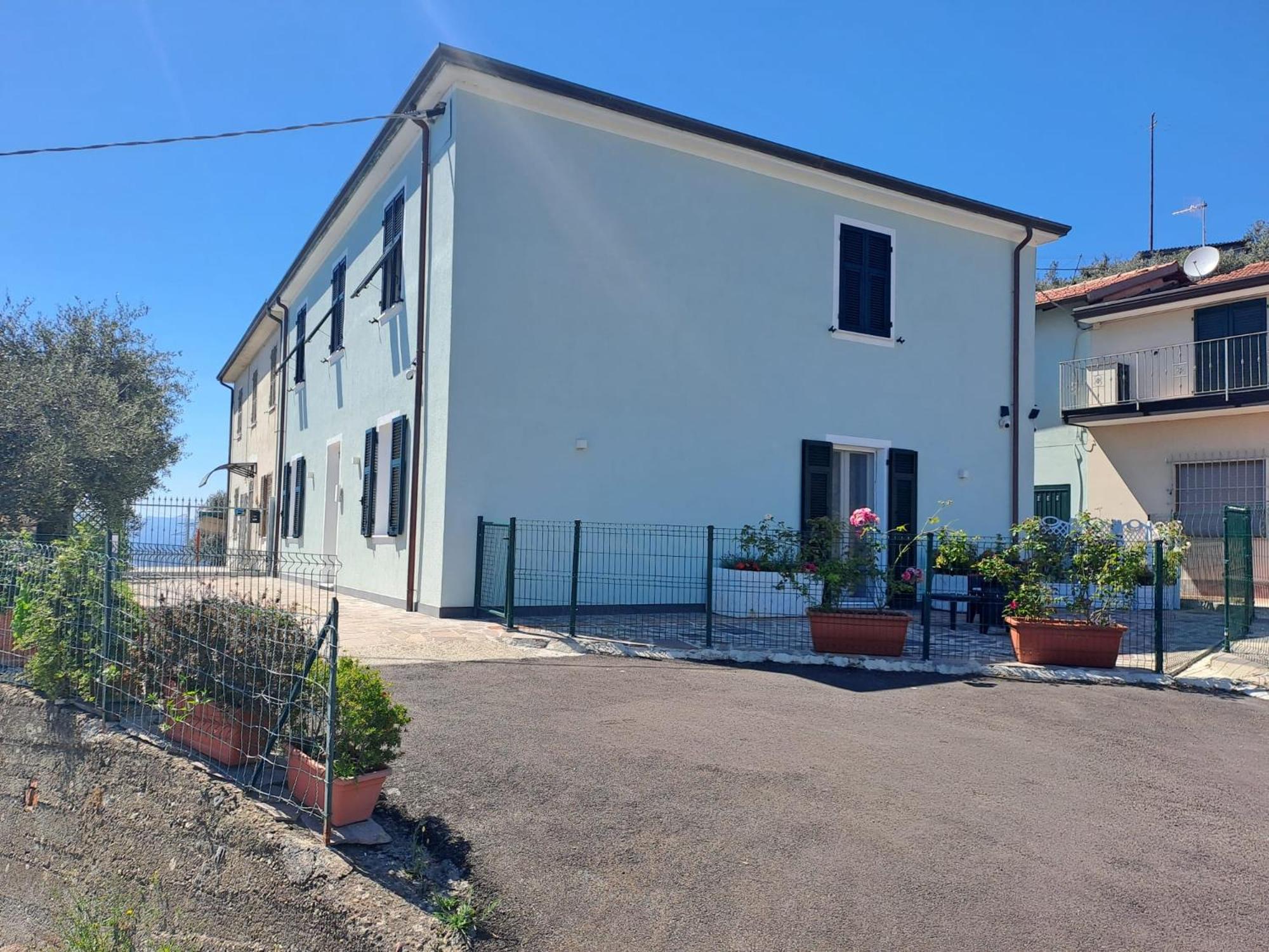 La Maestà di Alice view 5